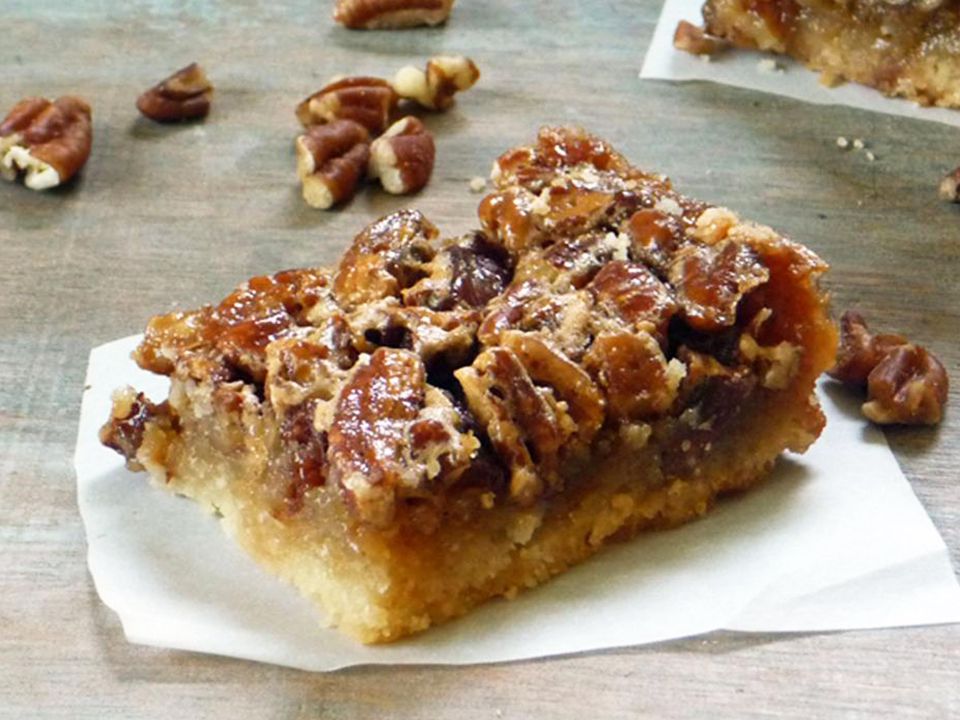 Pecan Pie Bars Recipe