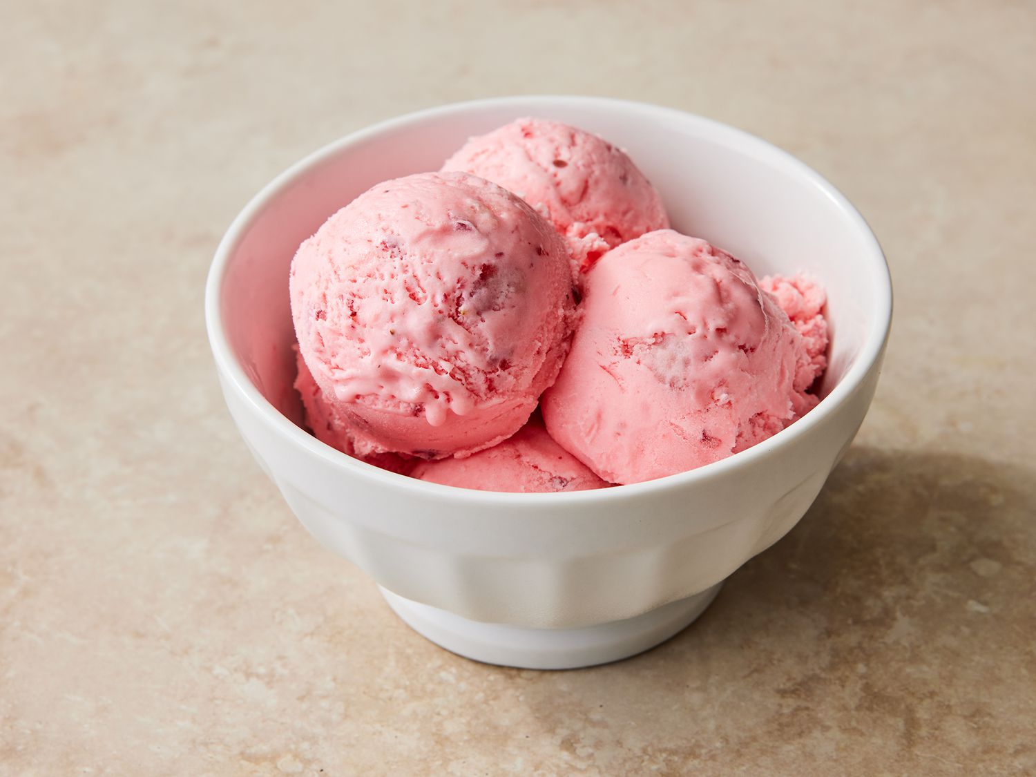 Easy Strawberry Ice Cream Recipe