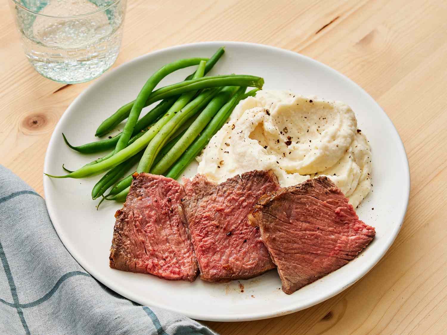 Easy Rib Eye Roast Recipe