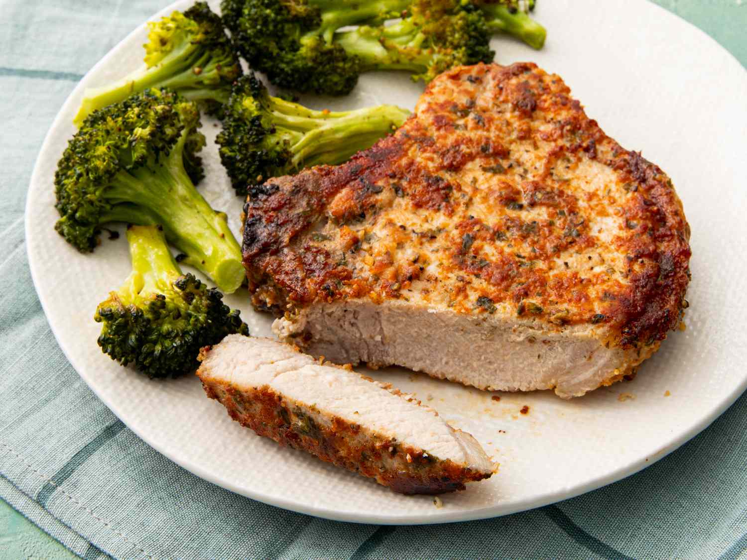 Easy Air Fryer Pork Chops Recipe