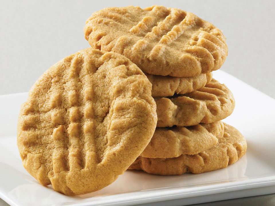 Super Easy Peanut Butter Cookies Recipe