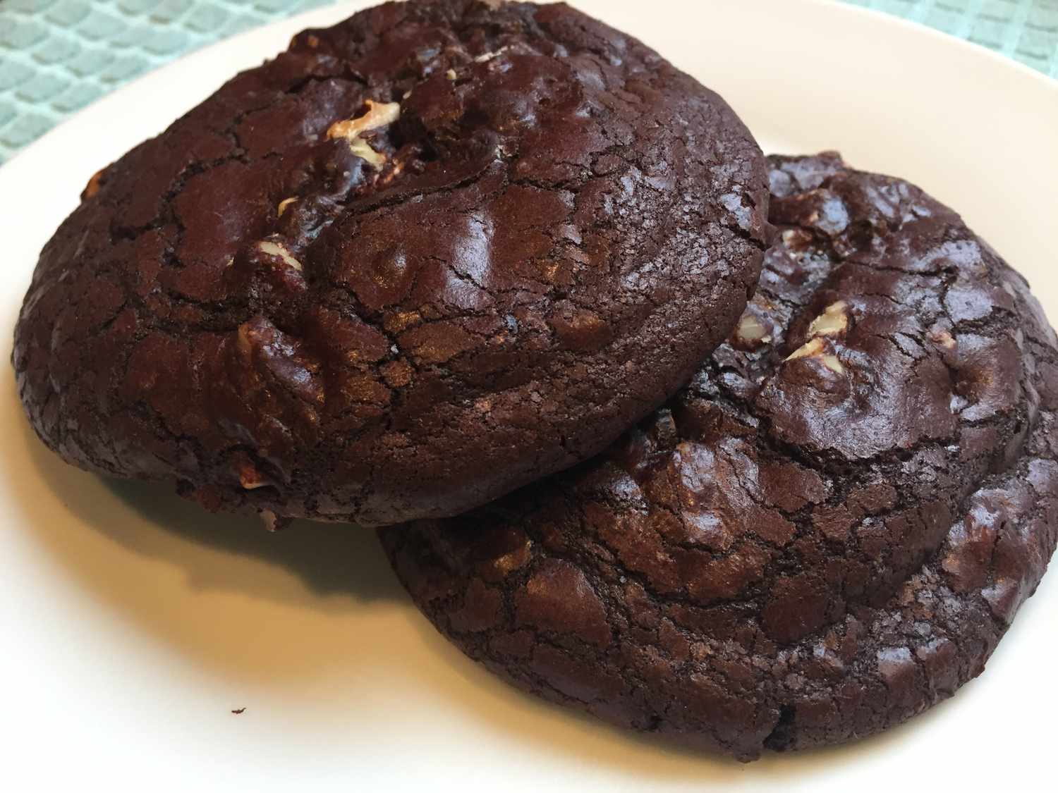 Chewy Keto Chocolate Cookies Recipe