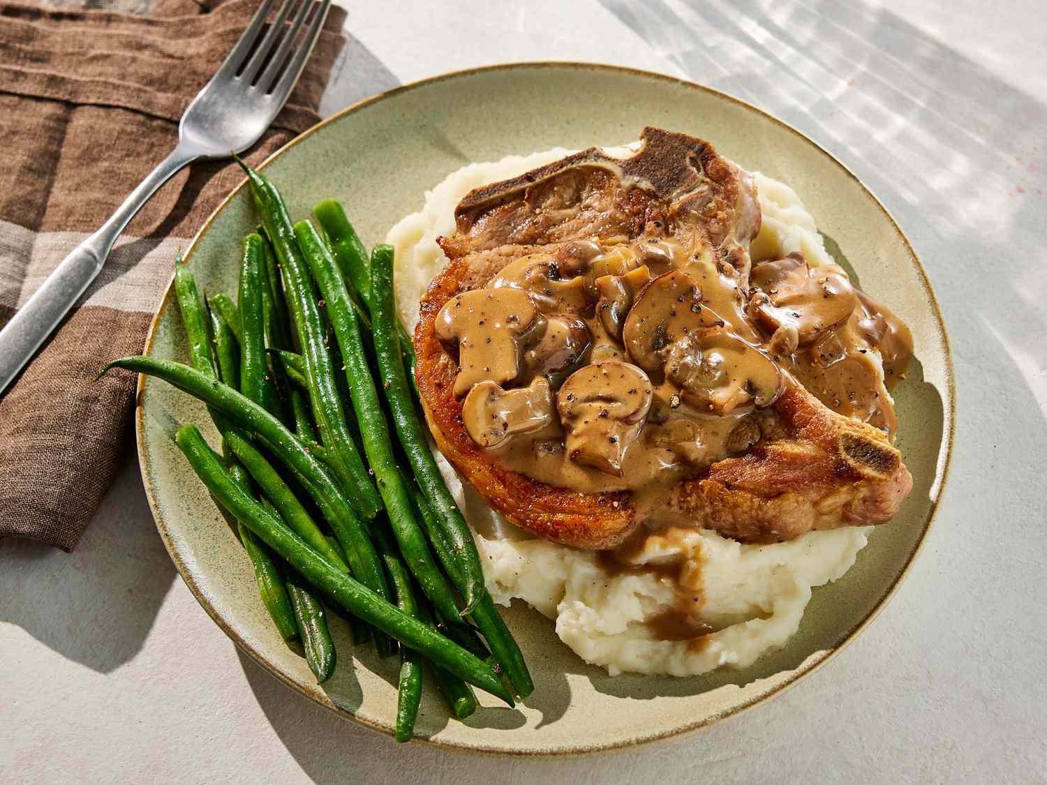 Mushroom Pork Chops Recipe