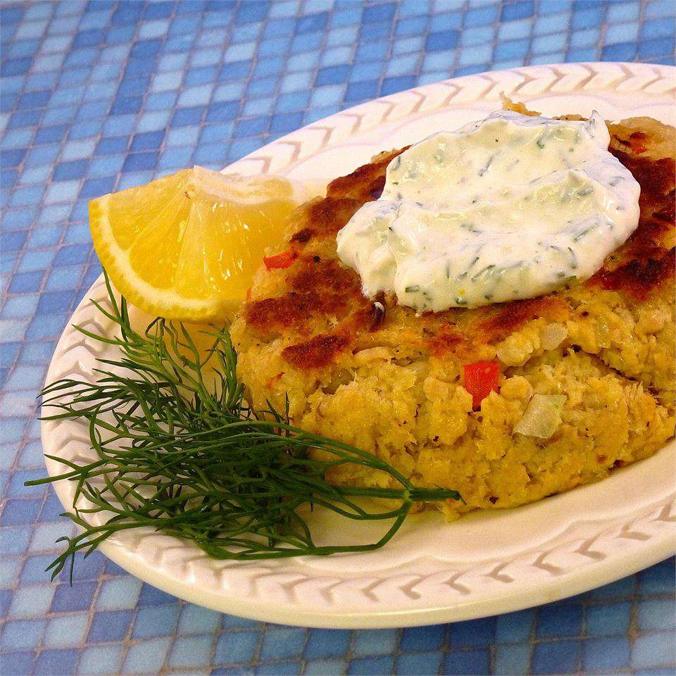 Salmon Patties with Dill Sauce Recipe