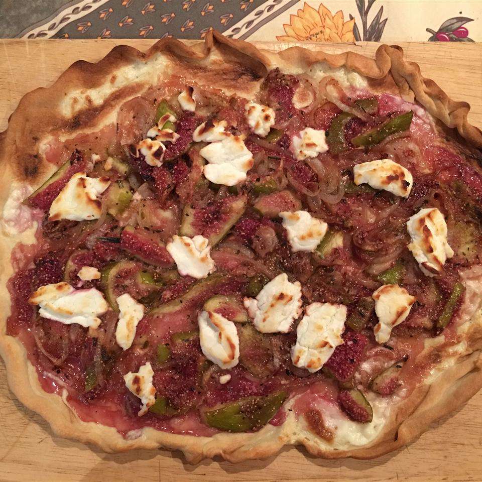 Fig and Goat Cheese Pizza Recipe