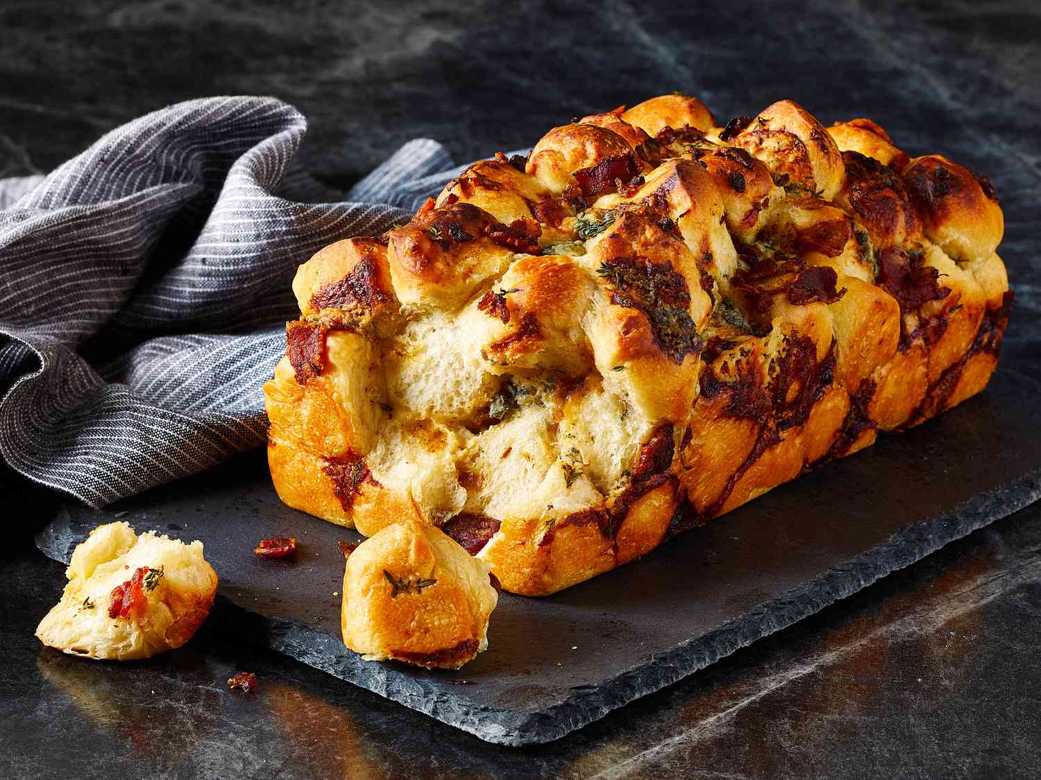 Pull-Apart Onion, Blue Cheese, and Bacon Bread Recipe