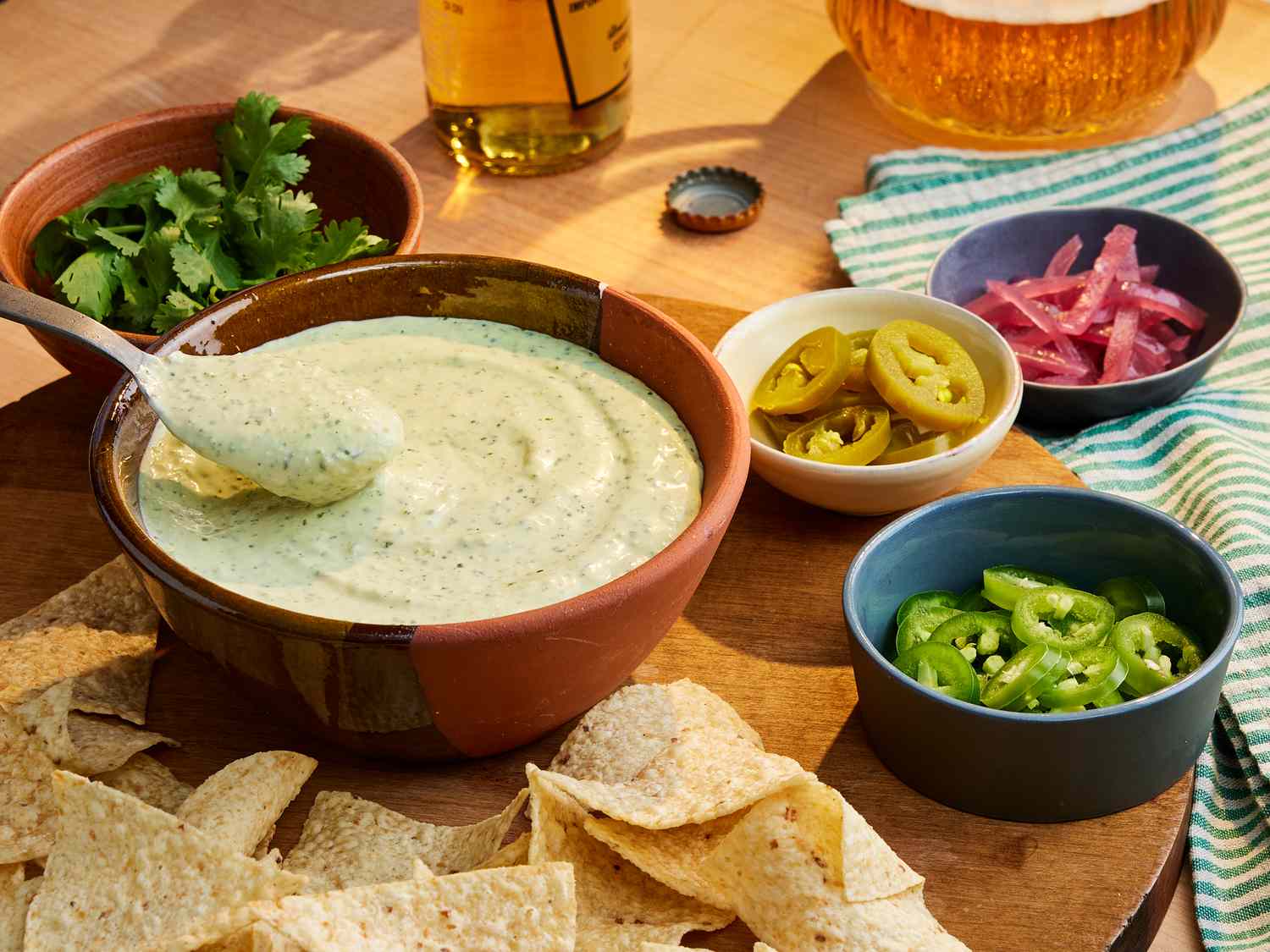 Copycat Chuy's Creamy Jalapeno Ranch Dip Recipe