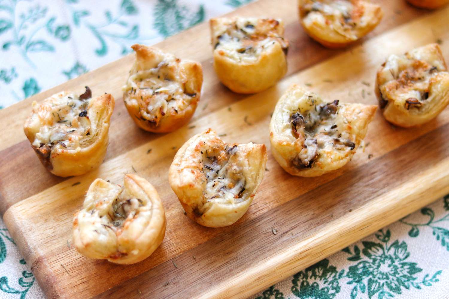 Cheesy Mushroom Puff Pastry Bites Recipe