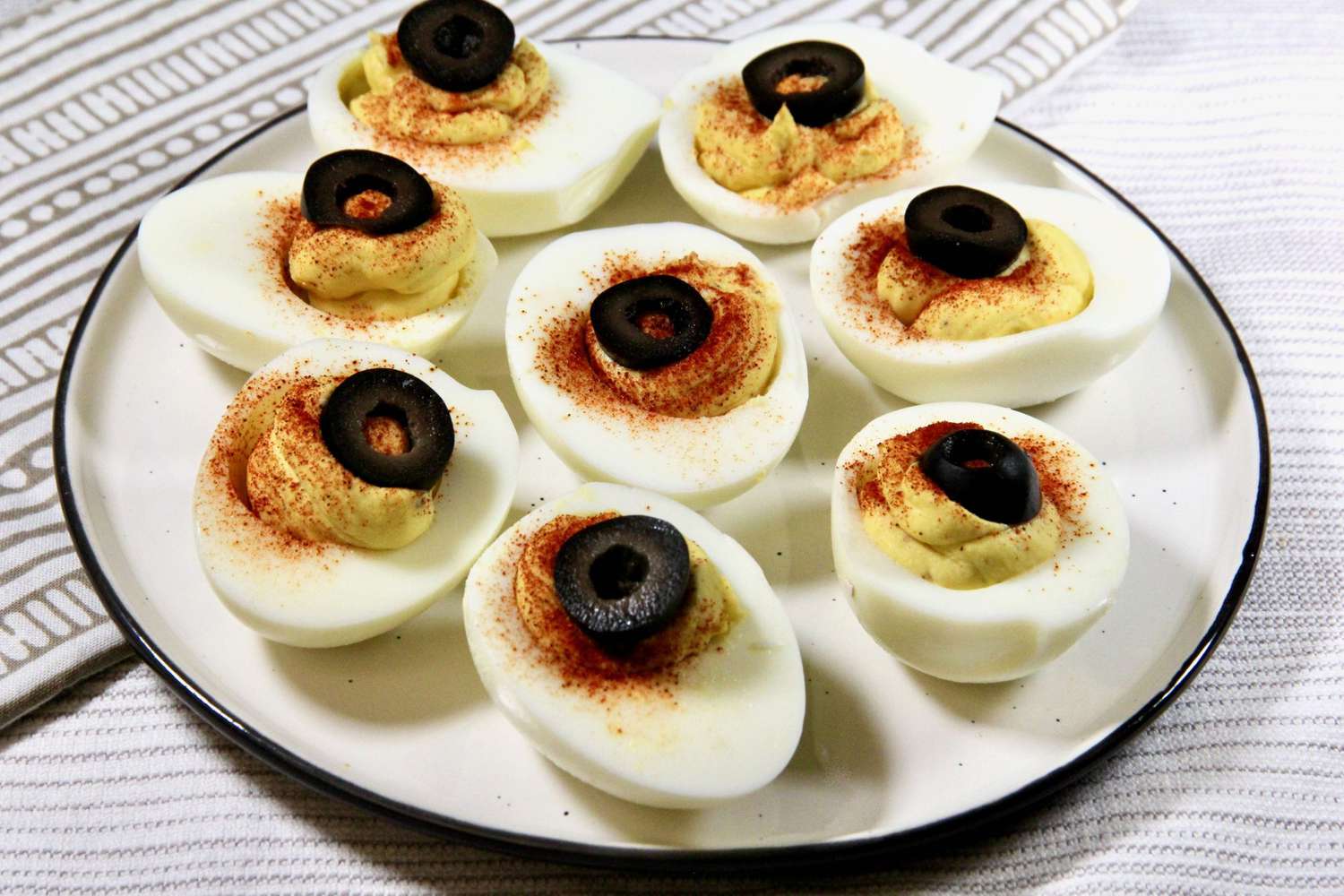 Southern Deviled Eggs Recipe