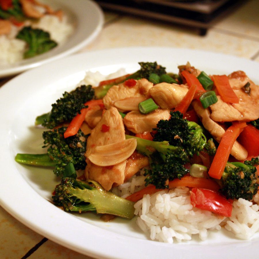 Sweet and Spicy Stir Fry with Chicken and Broccoli Recipe