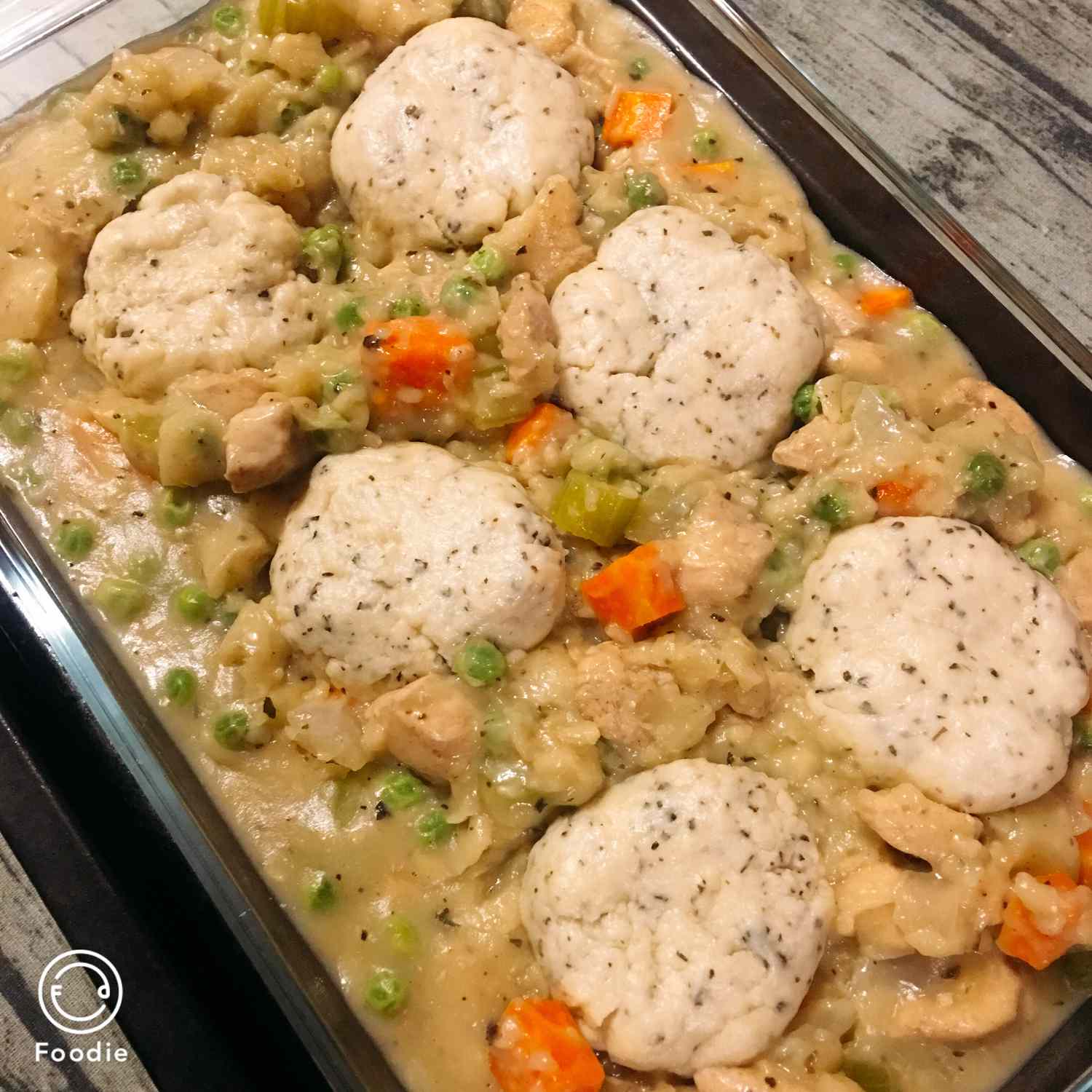 Chicken and Biscuit Casserole Recipe