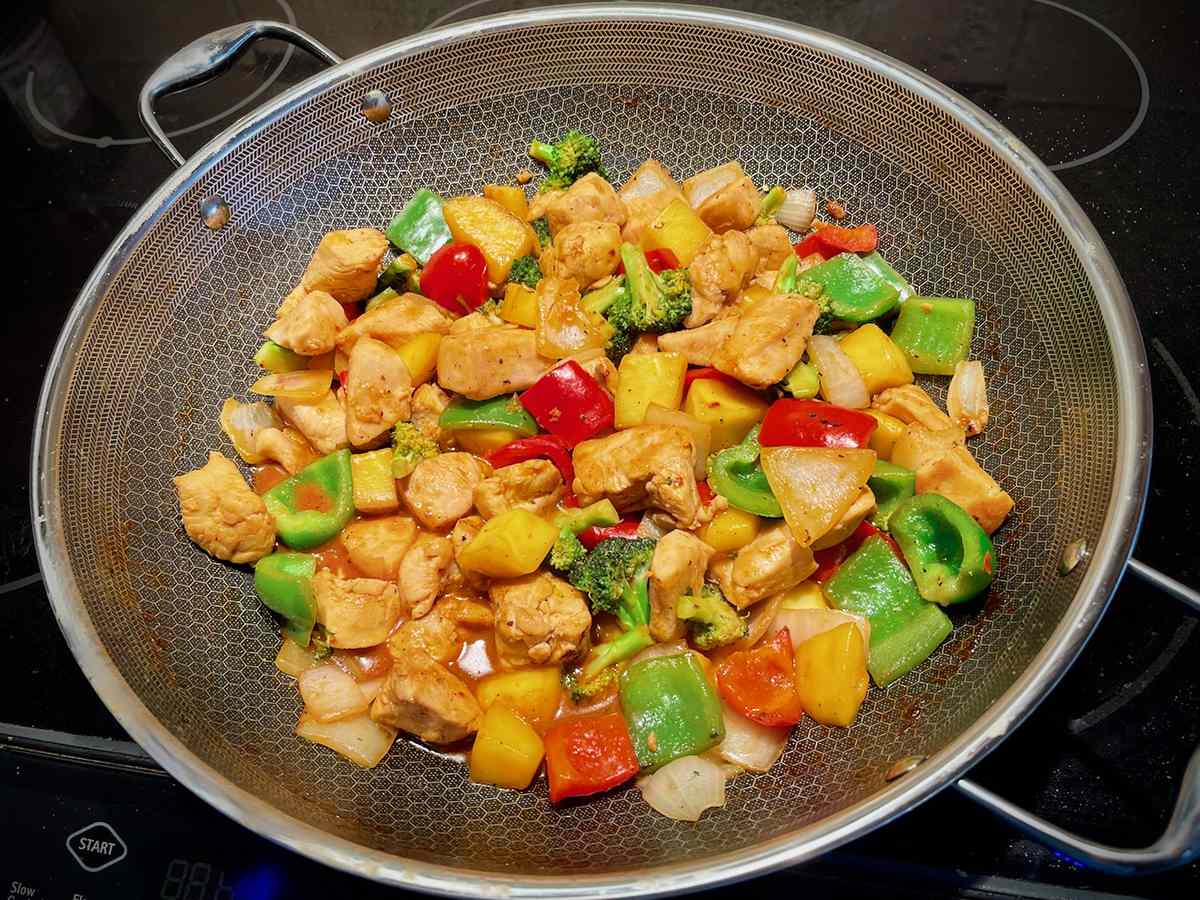 Mango Chicken Stir-Fry Recipe