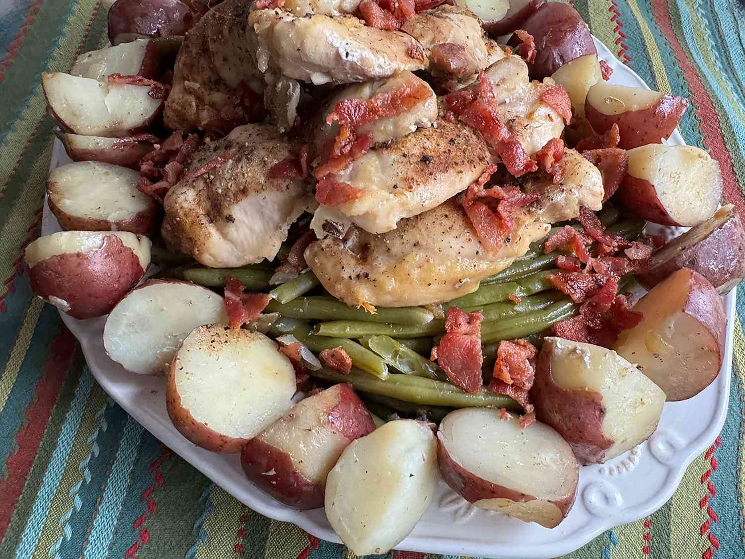 Slow Cooker Chicken Thighs, Green Beans, and Potatoes Recipe