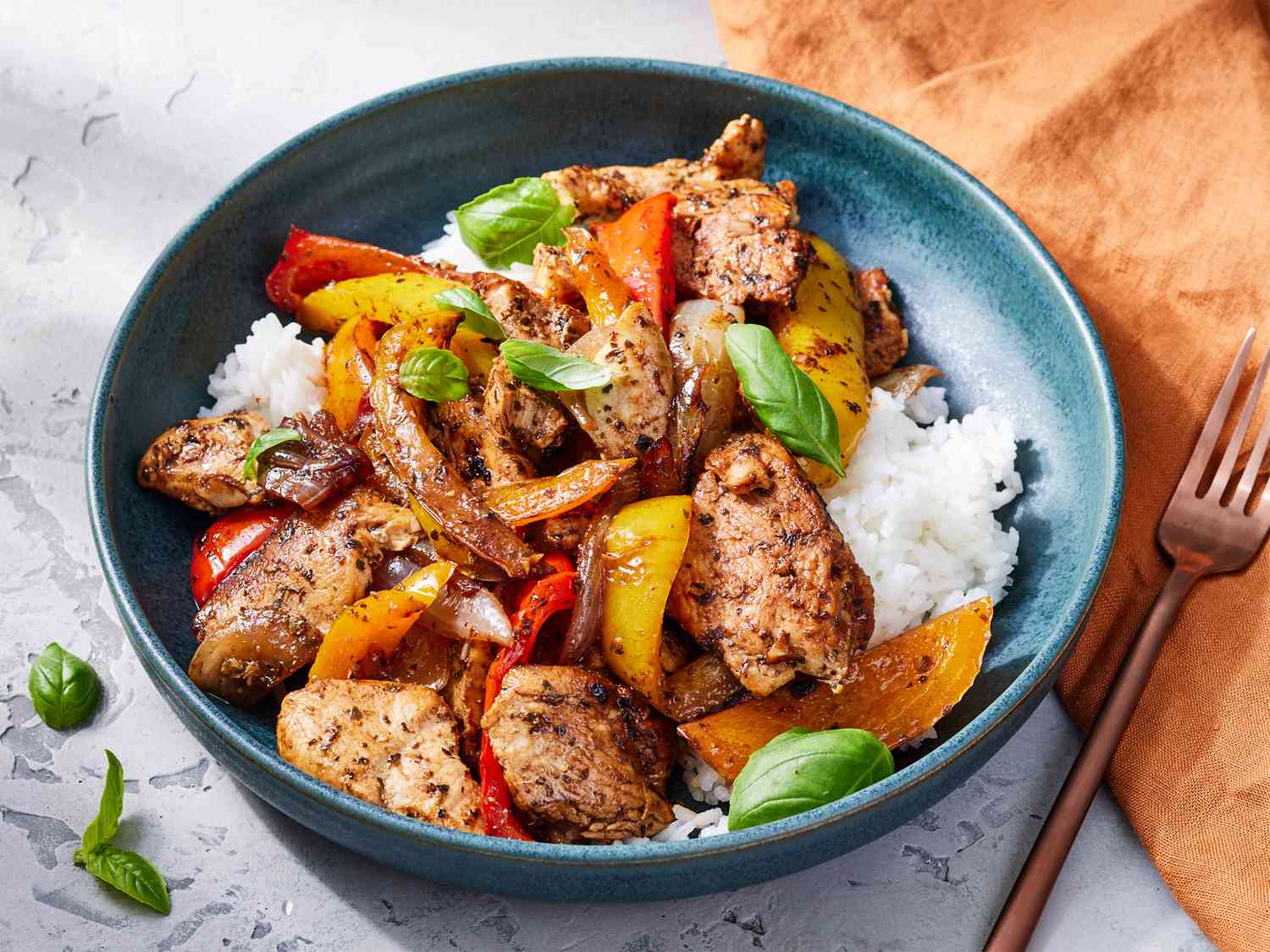 Chicken and Peppers with Balsamic Vinegar Recipe