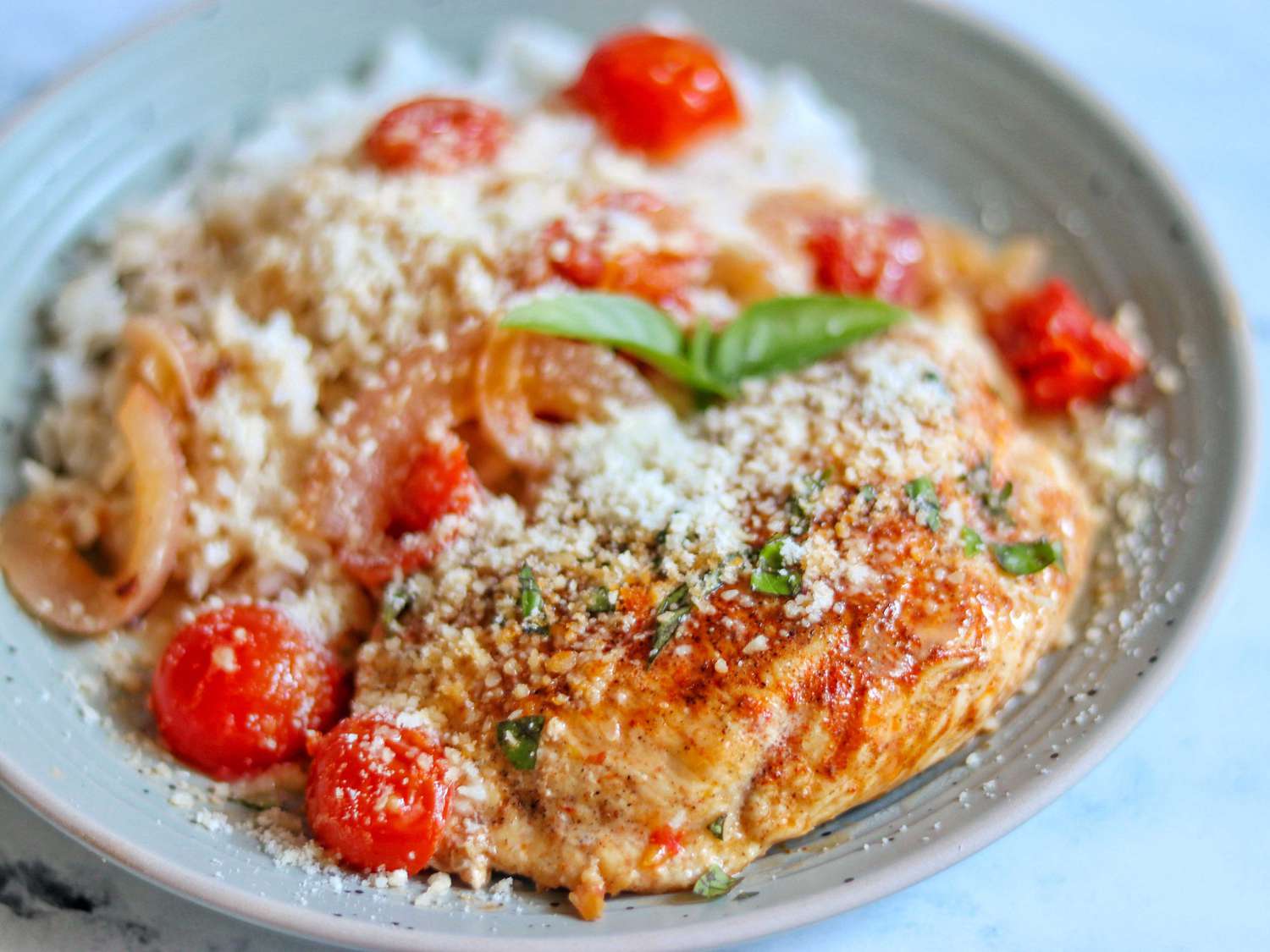 Skillet Chicken Breasts with Cherry Tomatoes Recipe