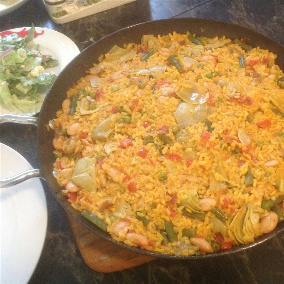 Authentic Paella Valenciana Recipe