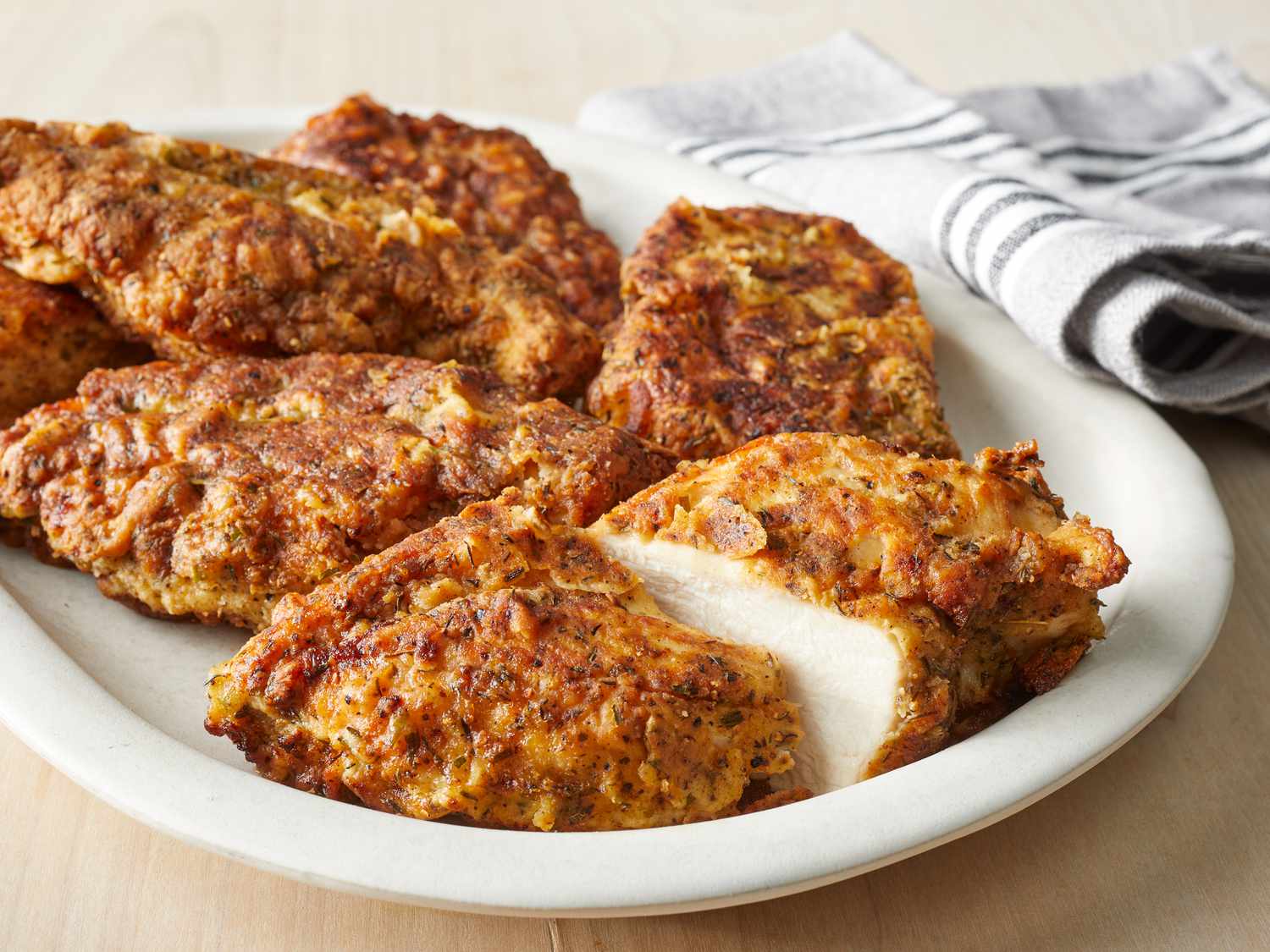 Tender Pan-Fried Chicken Breasts Recipe