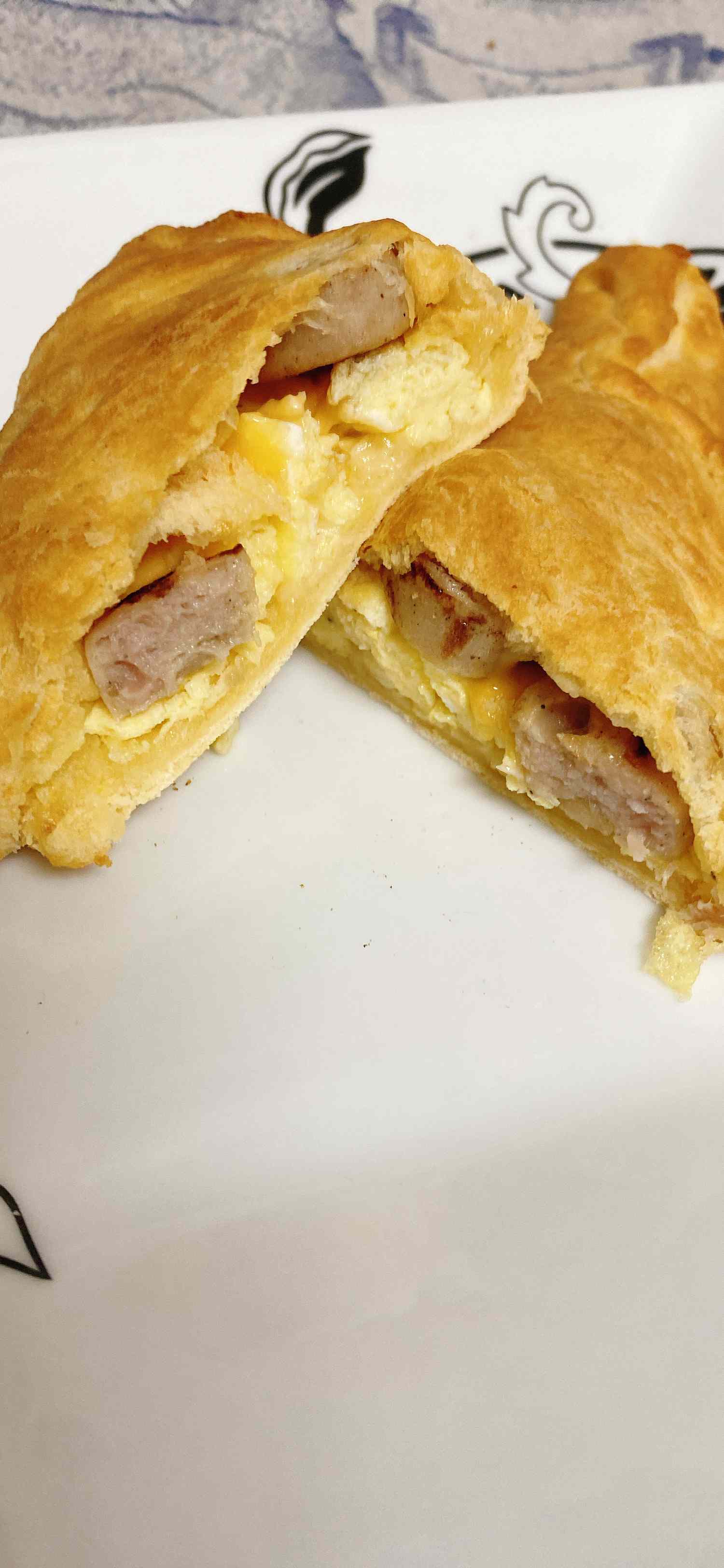 Air Fryer Crescent Breakfast Pockets Recipe