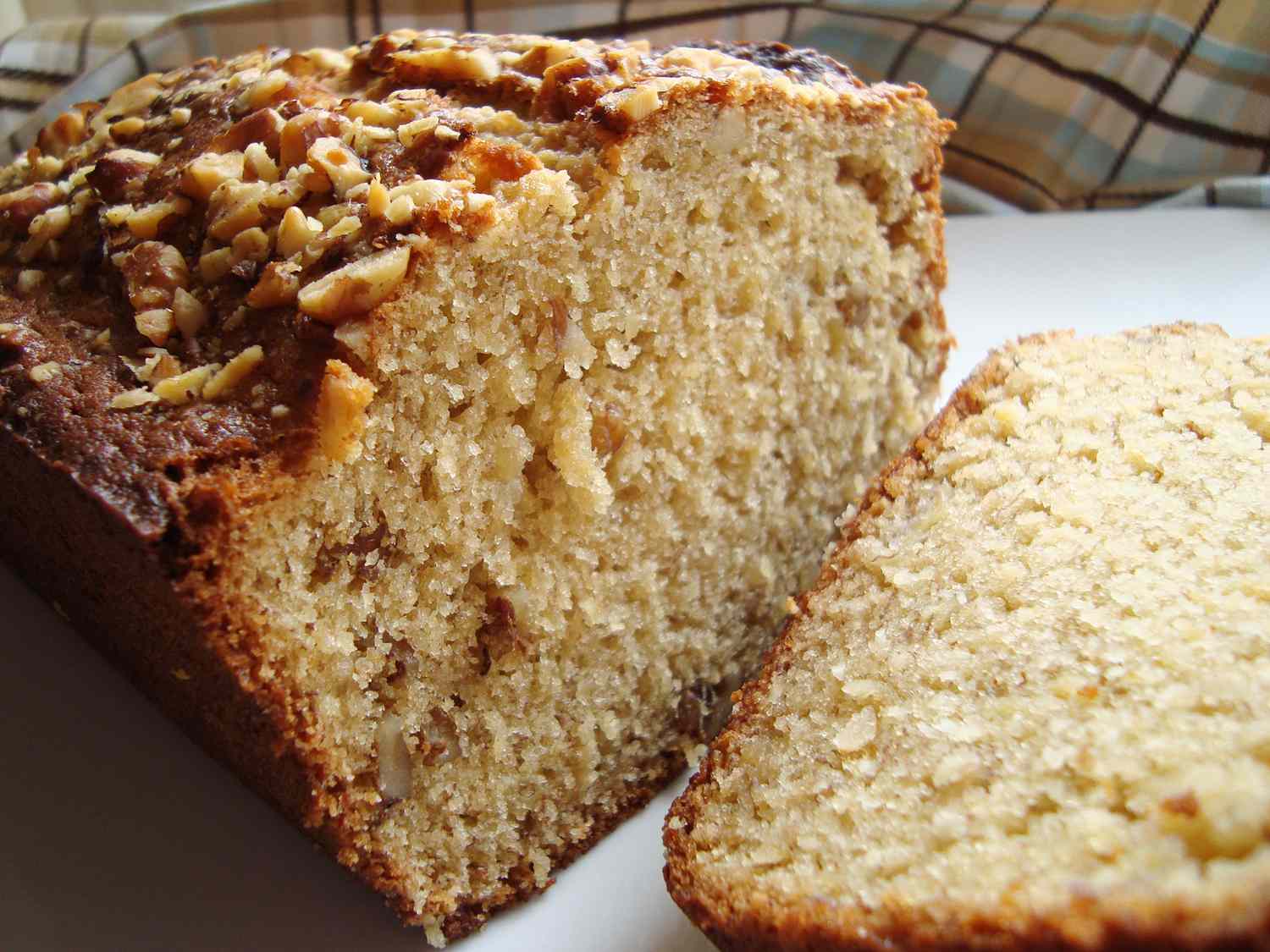 Brown Sugar Banana Nut Bread I Recipe