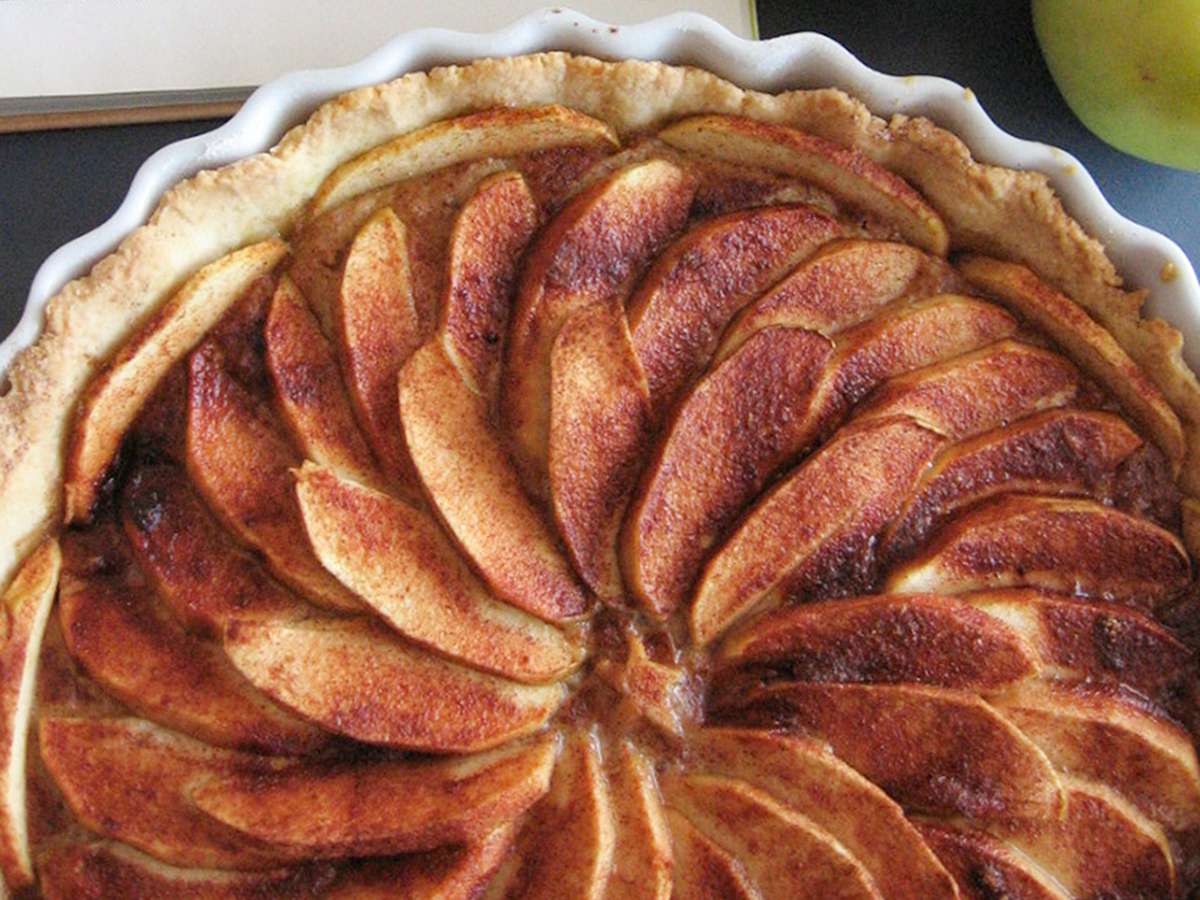 Tarte aux Pommes Normande (French Apple Tart) Recipe