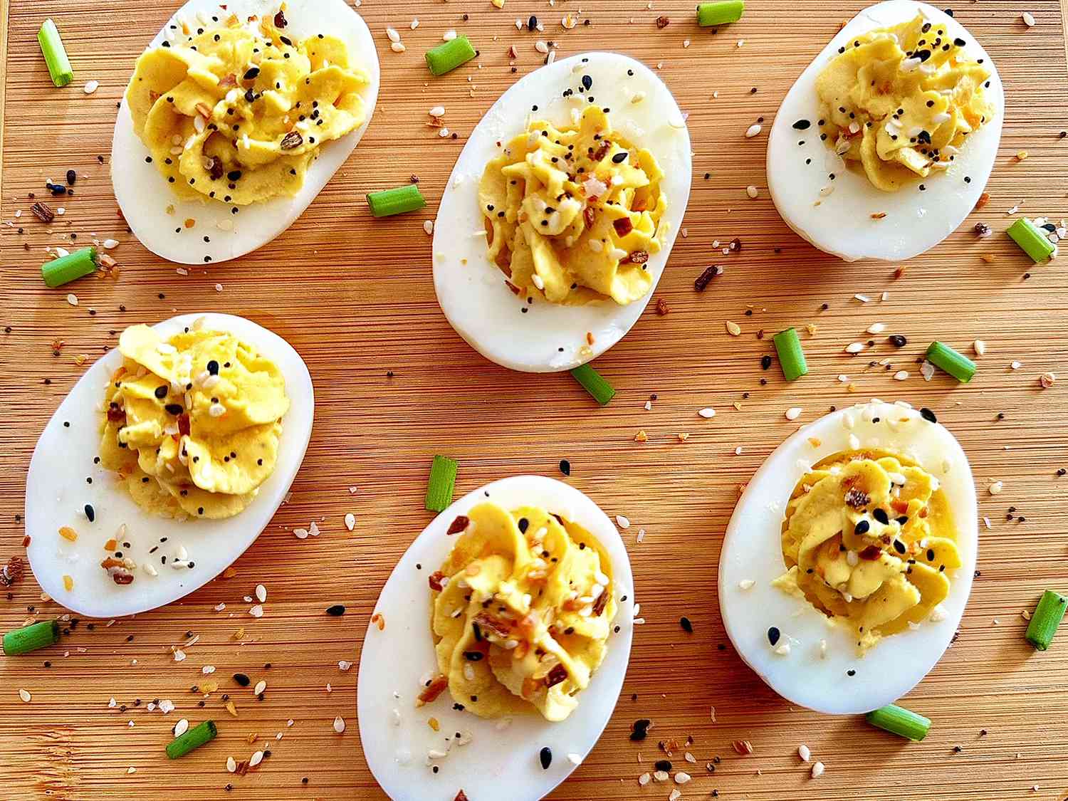 Everything Bagel Deviled Eggs Recipe