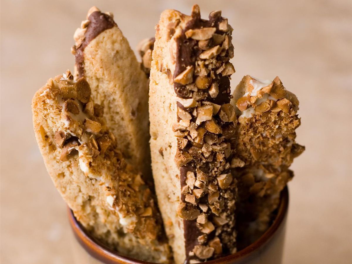 Cinnamon Hazelnut Biscotti Recipe