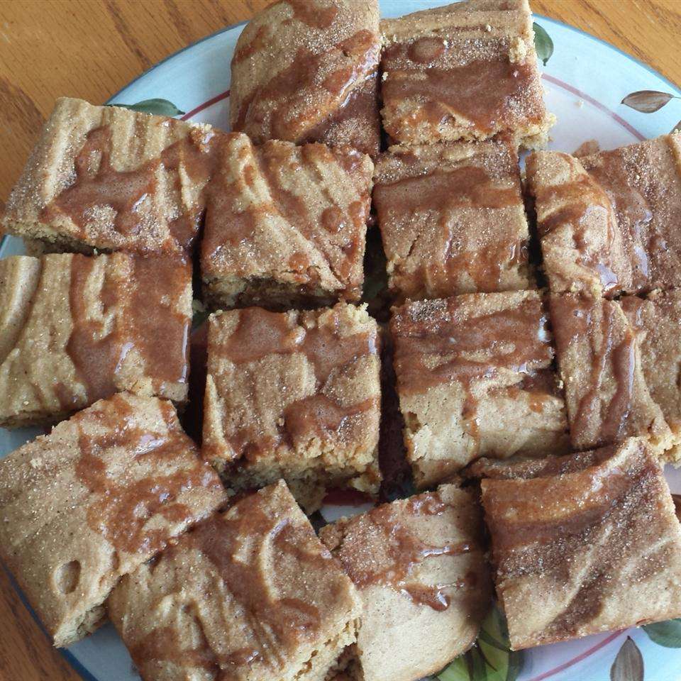 Snickerdoodle Blondies Recipe