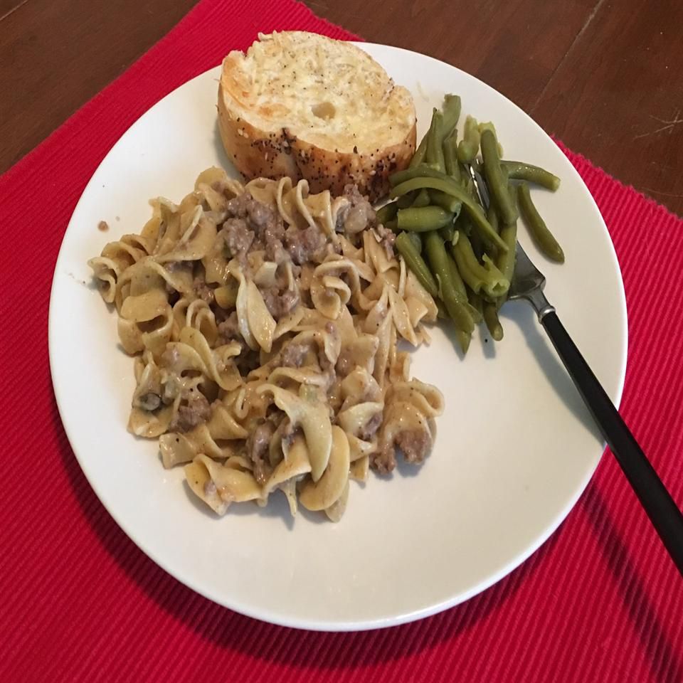 Simple Ground Beef Stroganoff Recipe