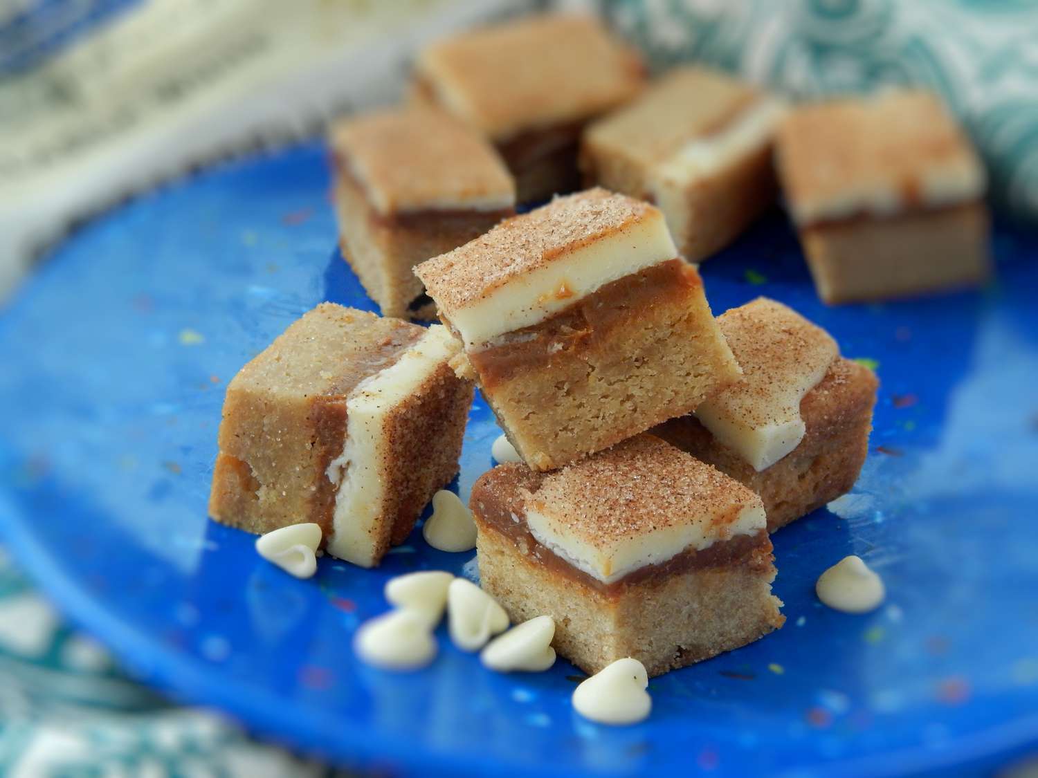 Caramel Snickerdoodle Bars Recipe