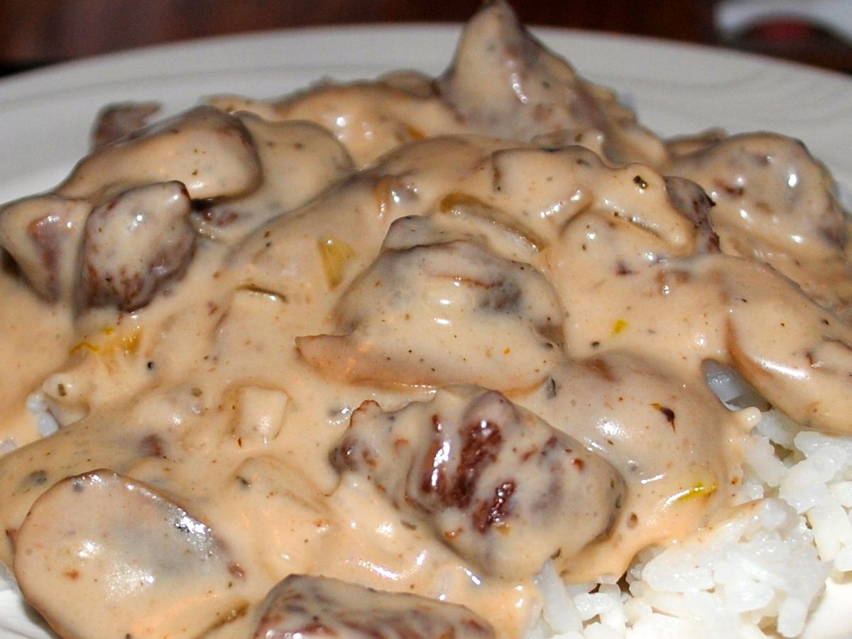 Beef Stroganoff with White Wine Recipe