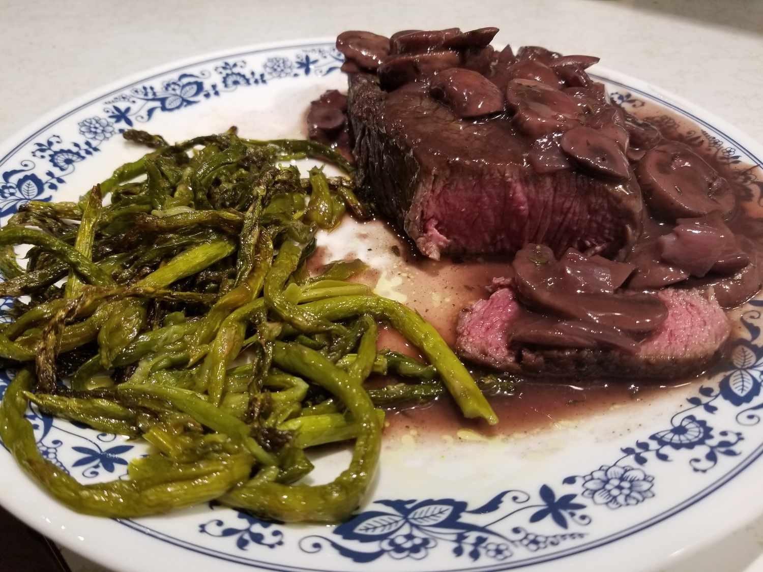 Filet Mignon with Mushroom-Cabernet Gravy Recipe