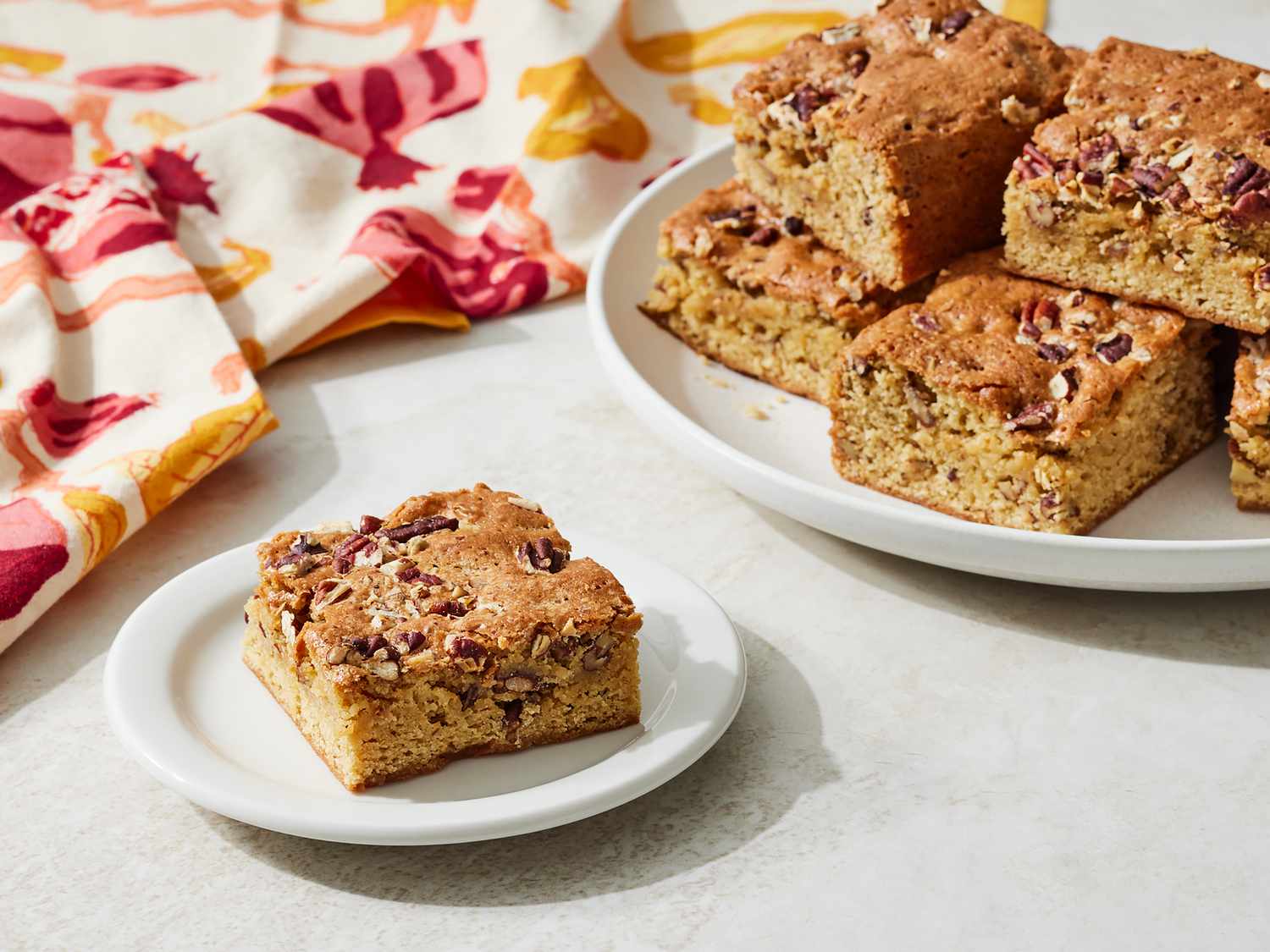 Maple Pecan Blondies Recipe