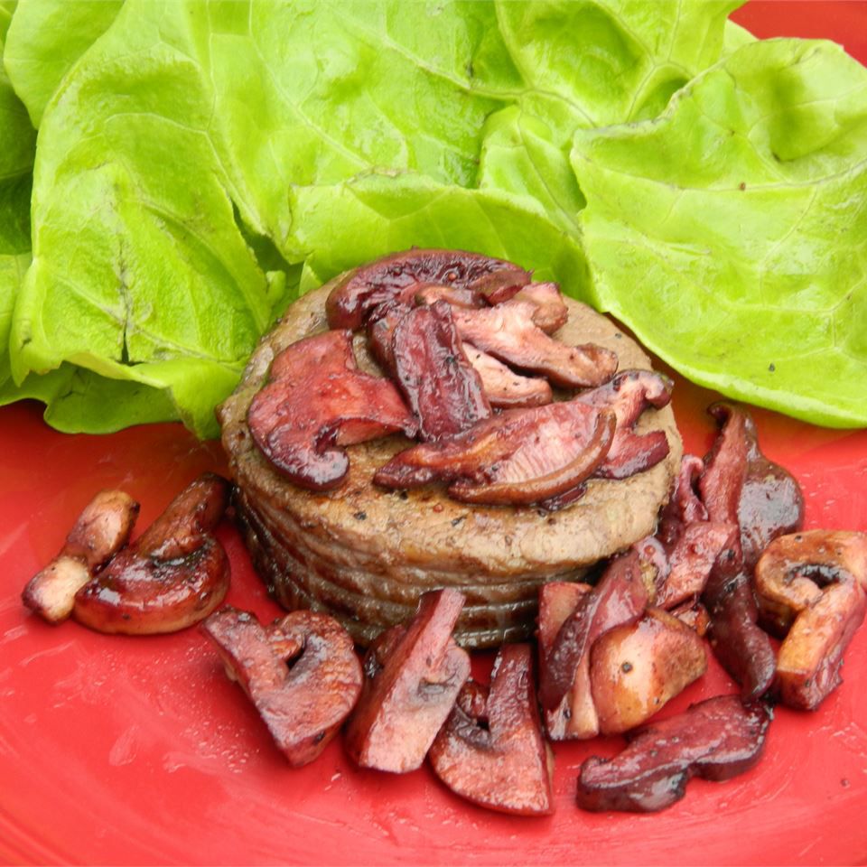 Beef Medallions with Caramelized Pan Sauce Recipe