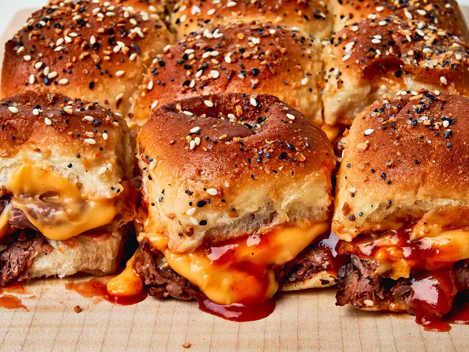 Roast Beef and Cheddar Sliders Recipe