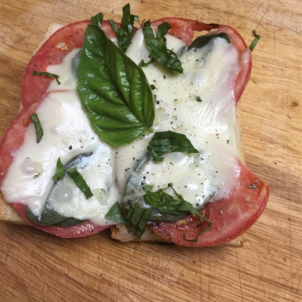 Caprese Grilled Bread Recipe