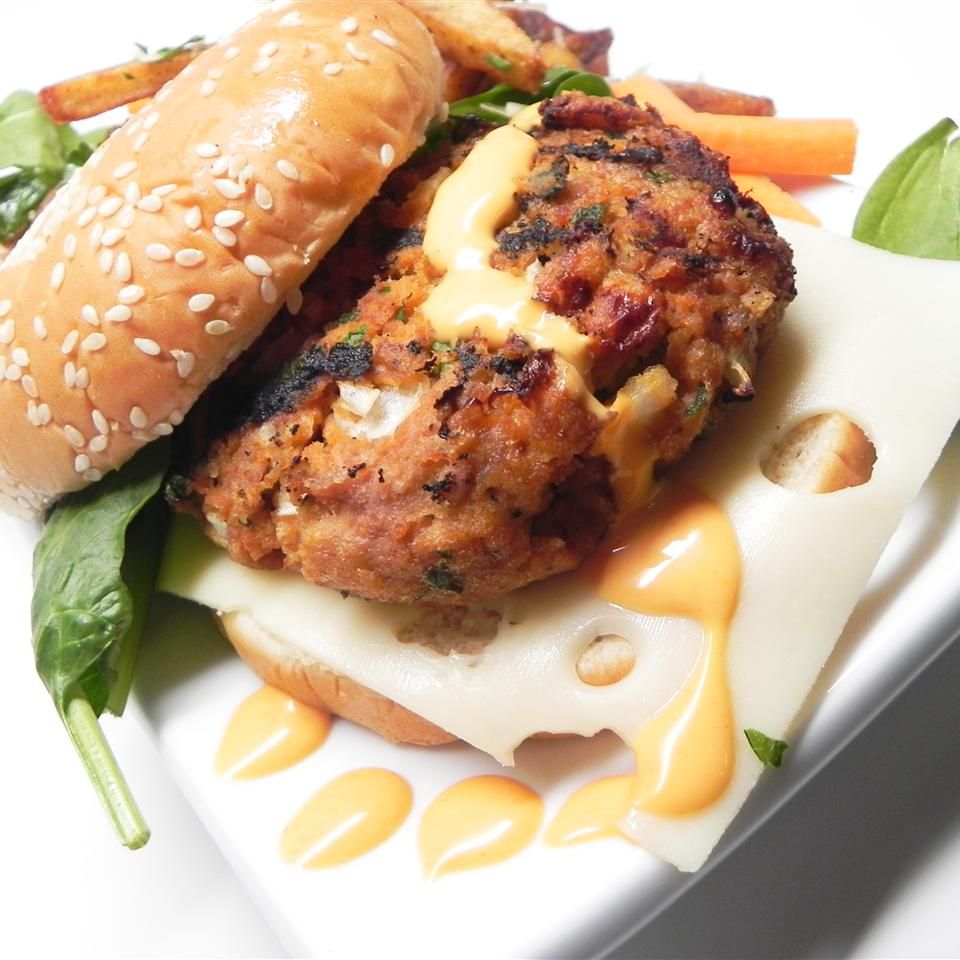 Actually Delicious Buffalo Turkey Burgers Recipe