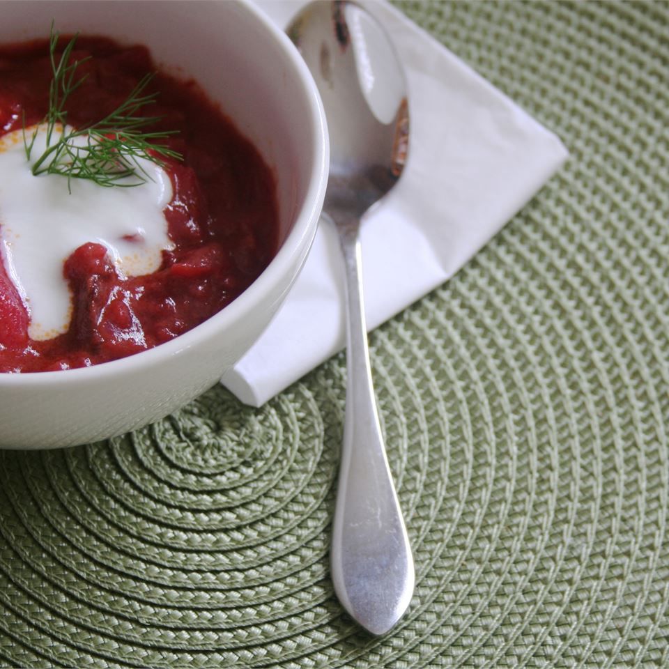 Slow Cooker Borscht Recipe