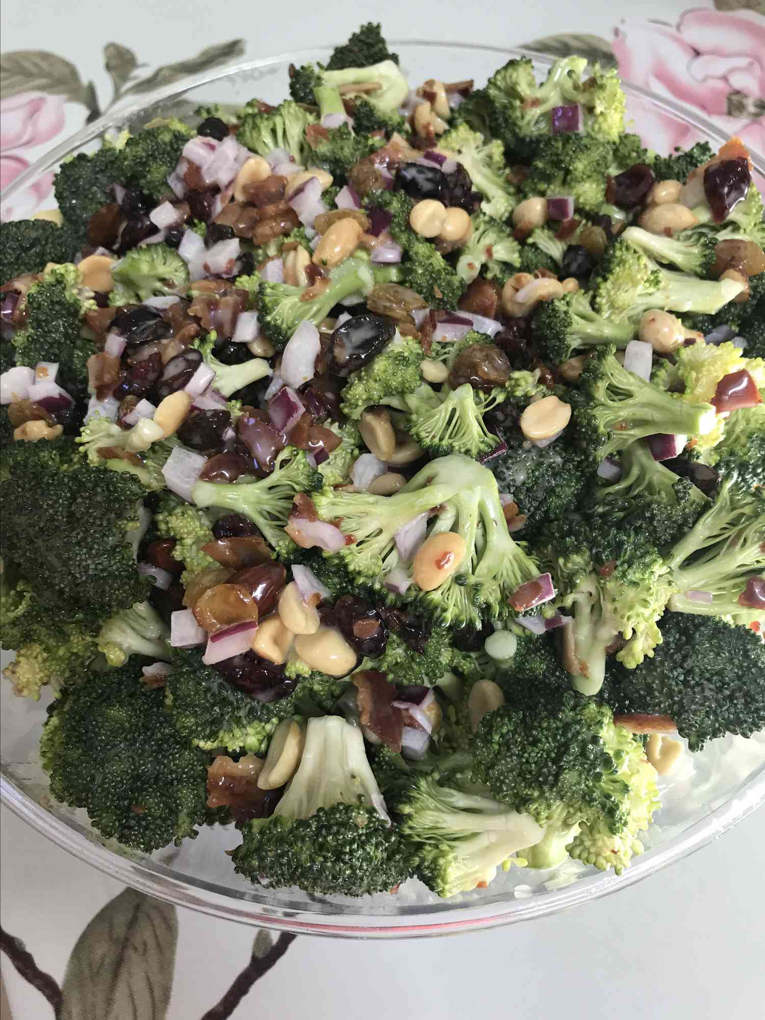 Broccoli Salad for a Crowd Recipe