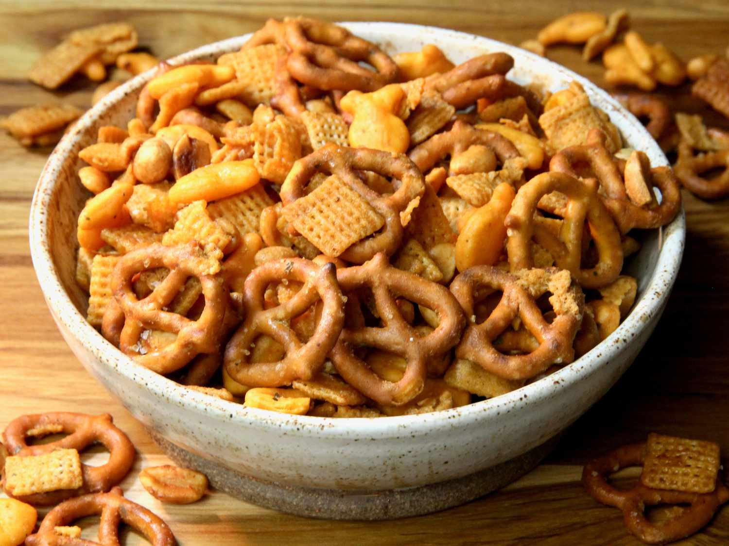 Buffalo Pretzel Snack Mix Recipe