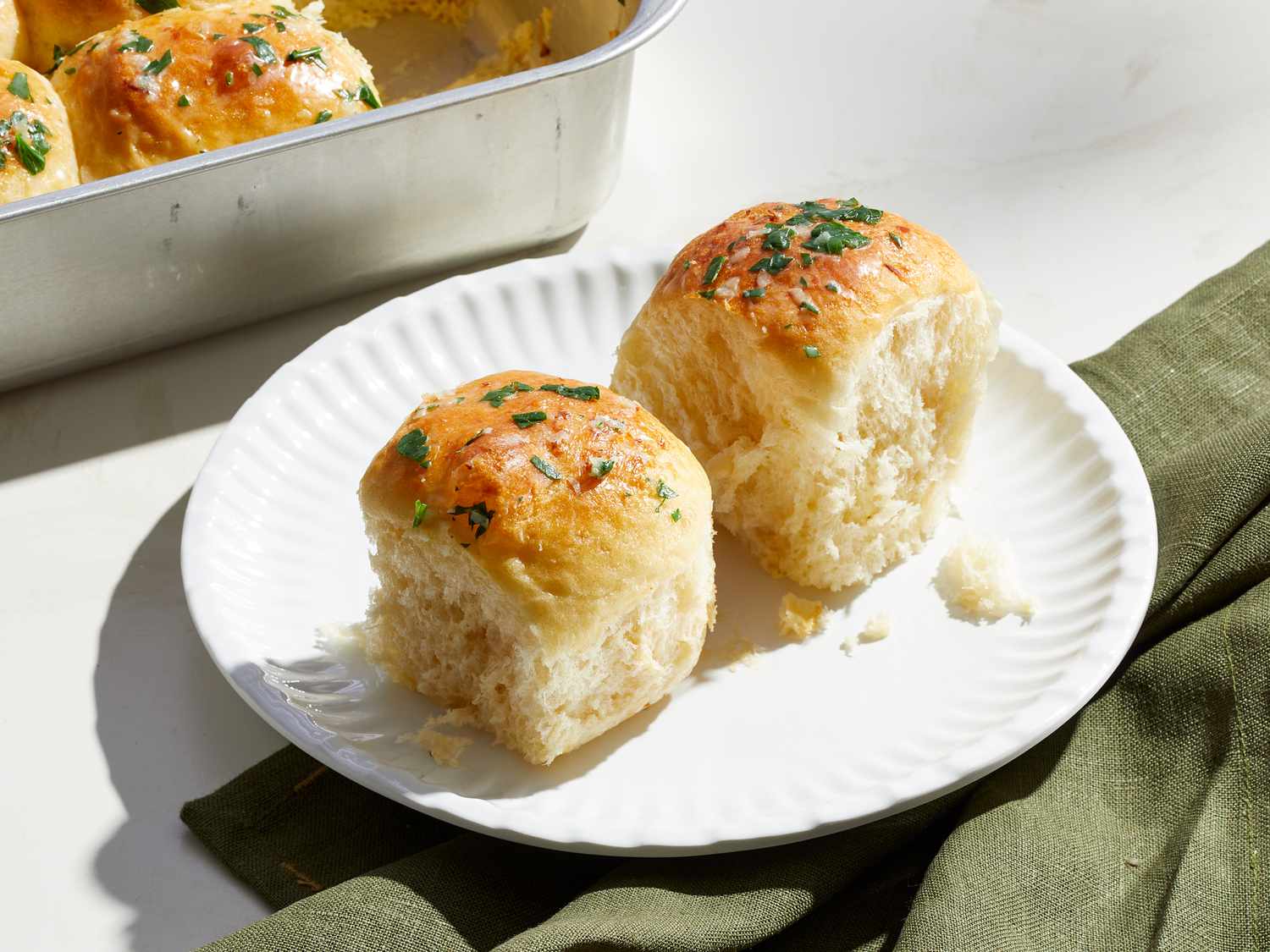 Garlic Dinner Rolls Recipe