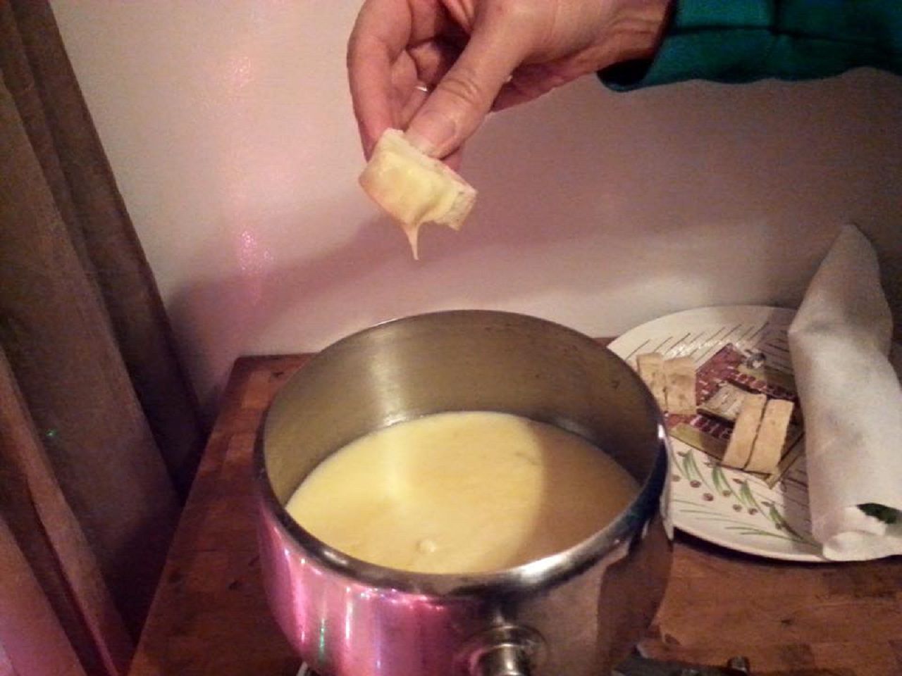 Best Formula Three-Cheese Fondue Recipe