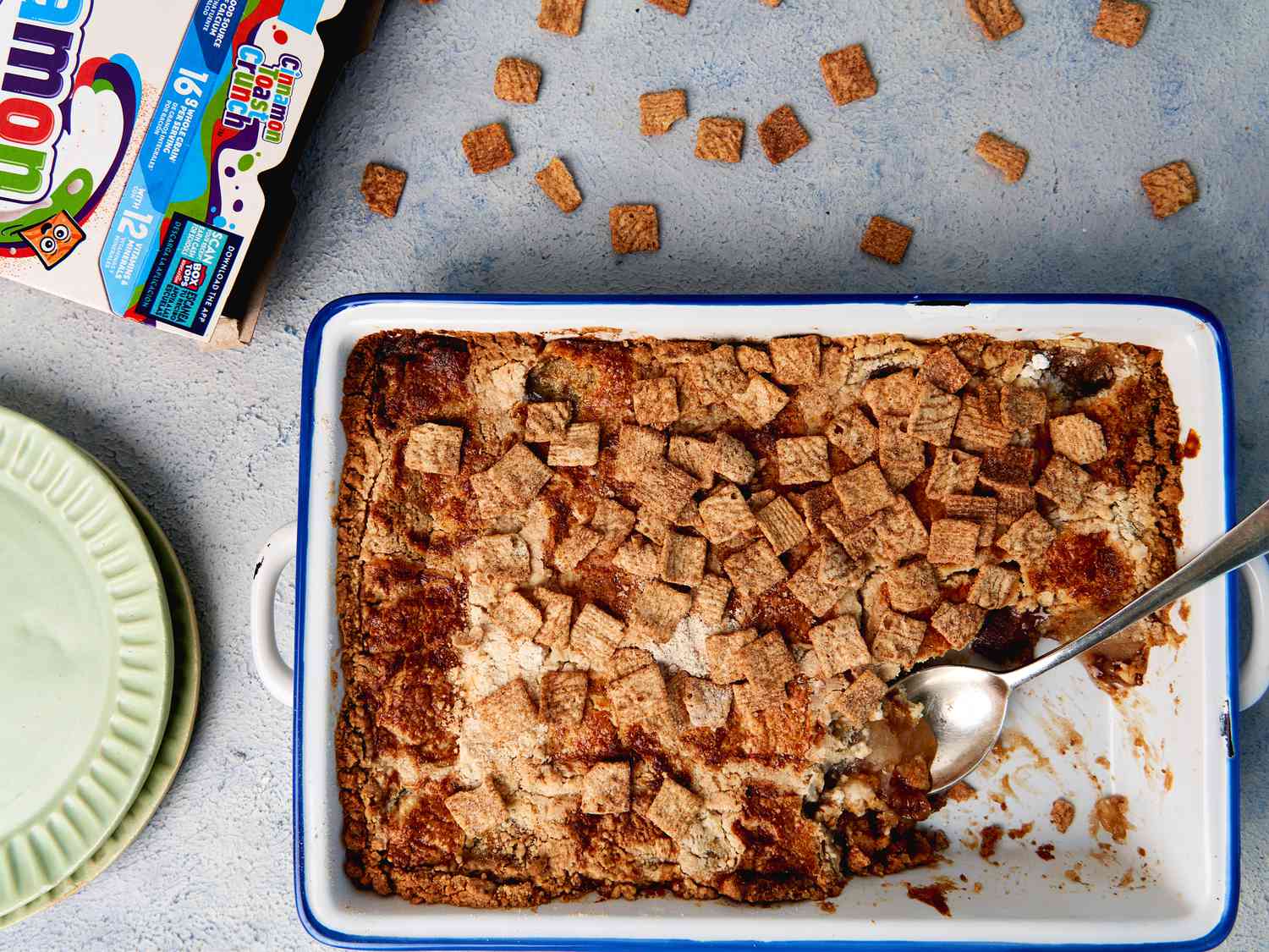 Cinnamon Toast Crunch Apple Dump Cake Recipe