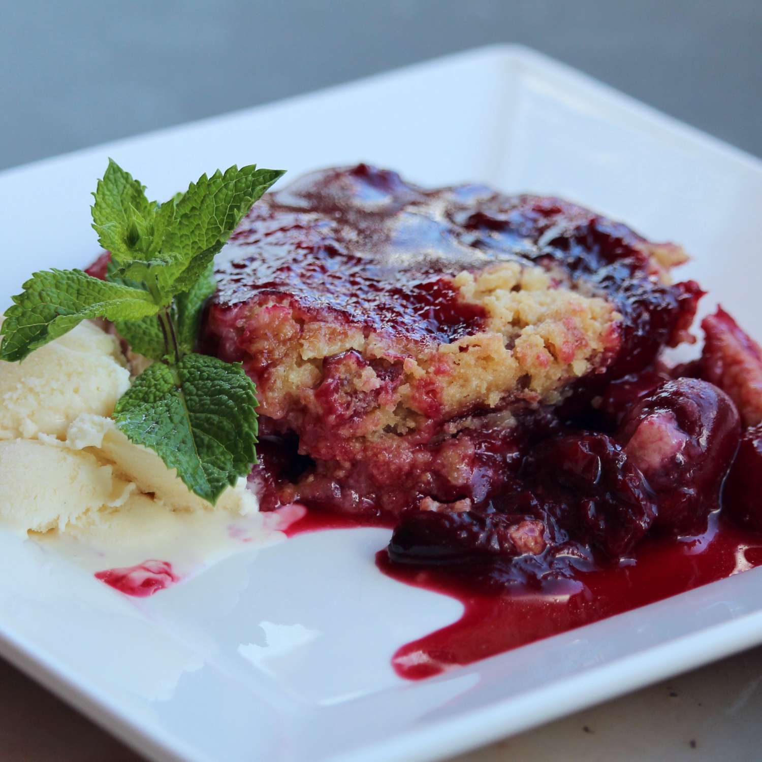 Don't Go Heatin' the House Gluten-Free Fresh Cherry Crumble Recipe