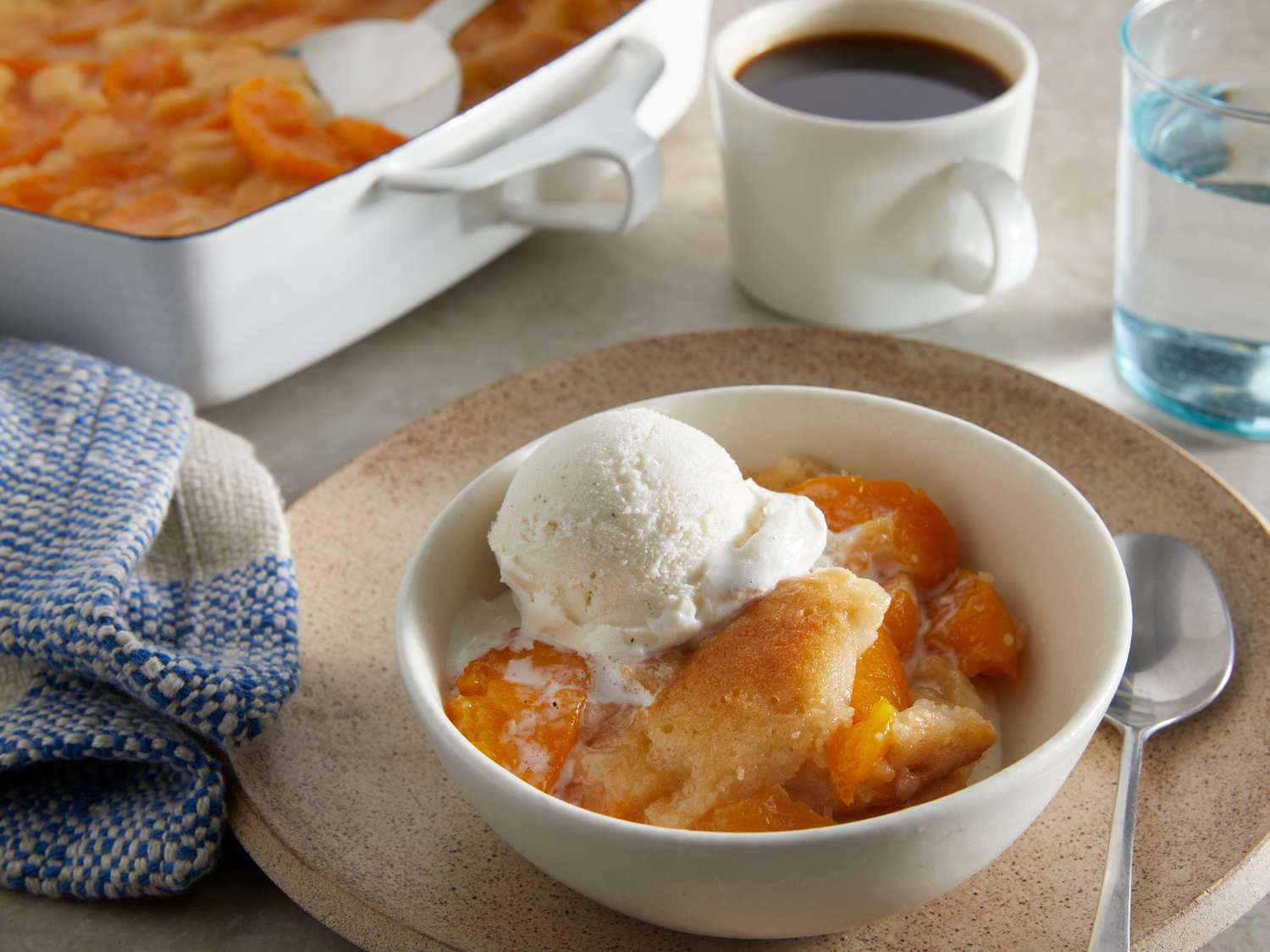 Quick and Easy Peach Cobbler Recipe