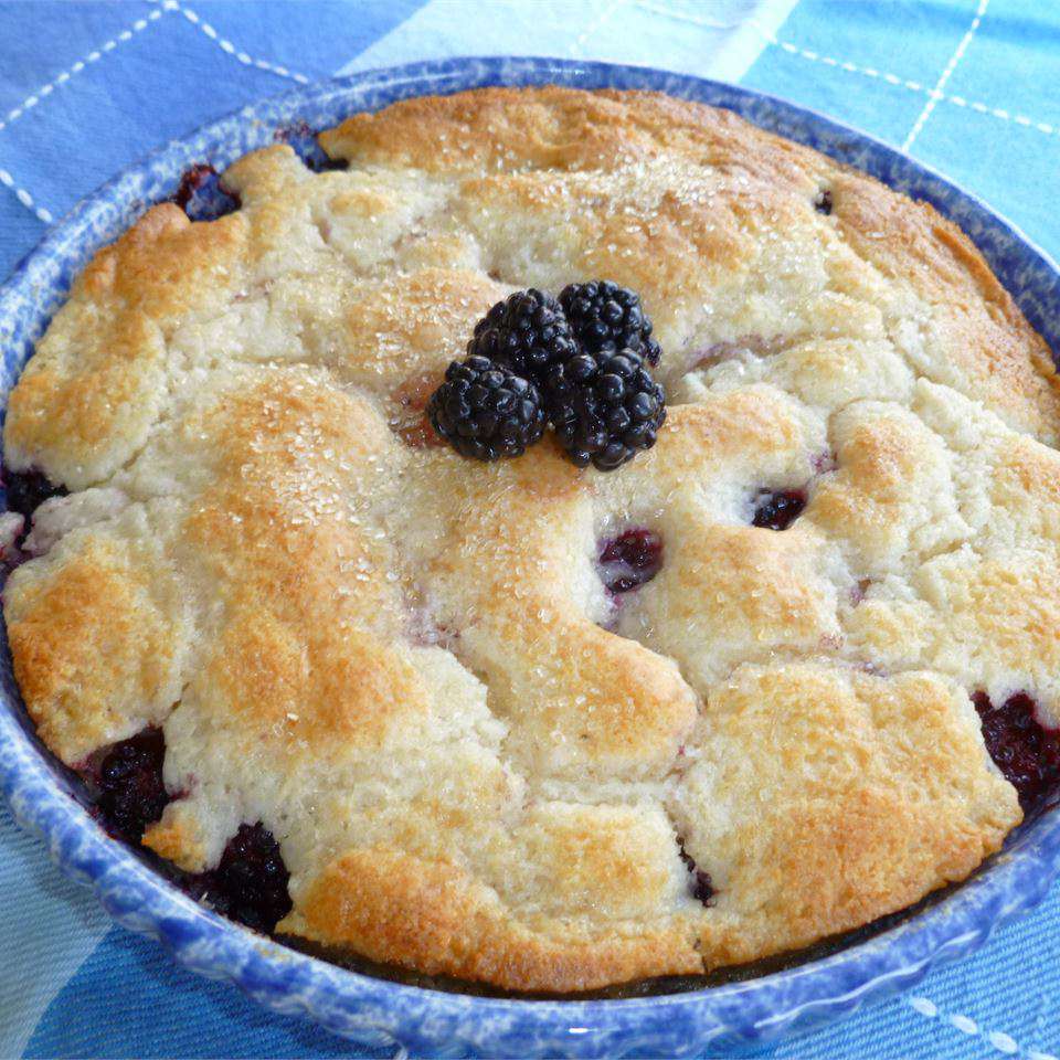 Mama's Blackberry Cobbler Recipe