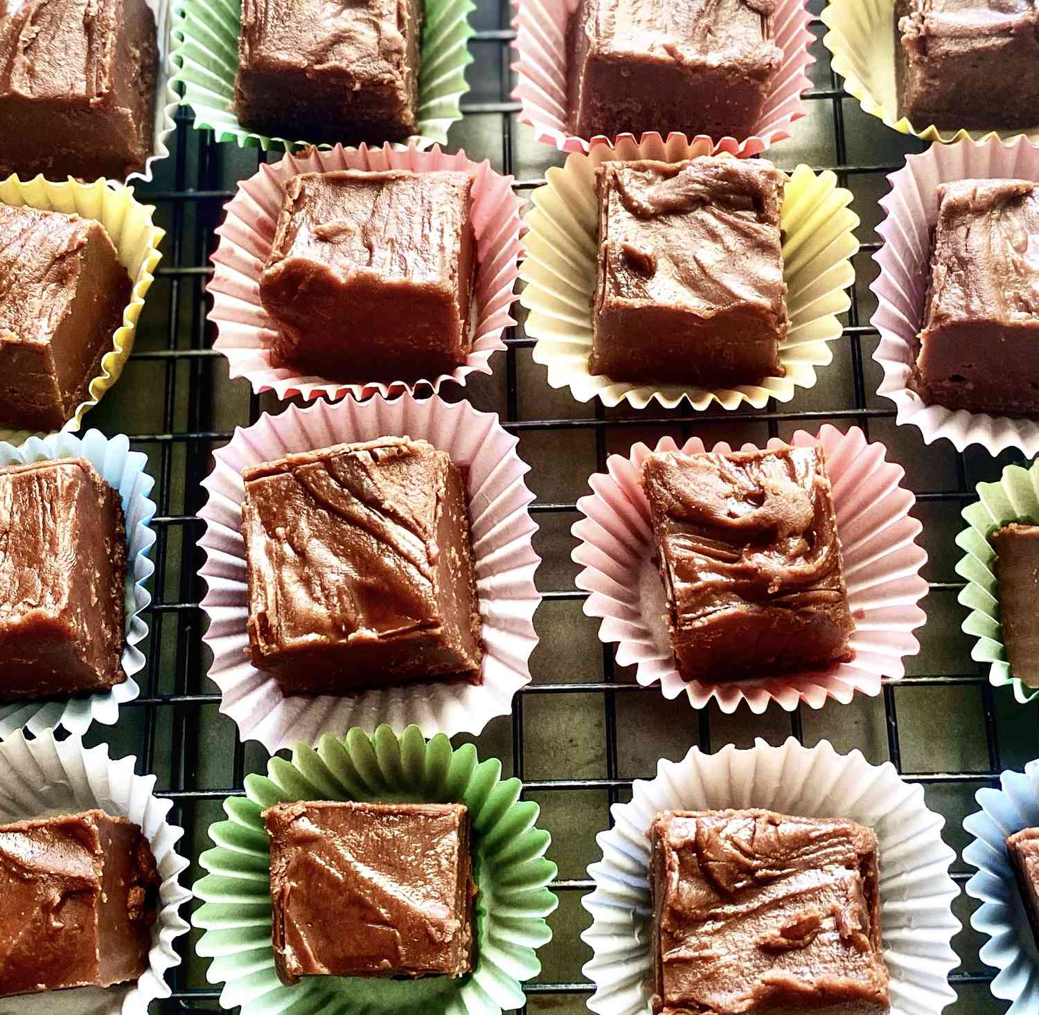 Simple and Amazing Peanut Butter-Chocolate Fudge Recipe