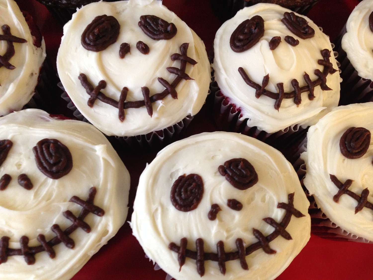 Creepy Halloween Skull Cupcakes Recipe