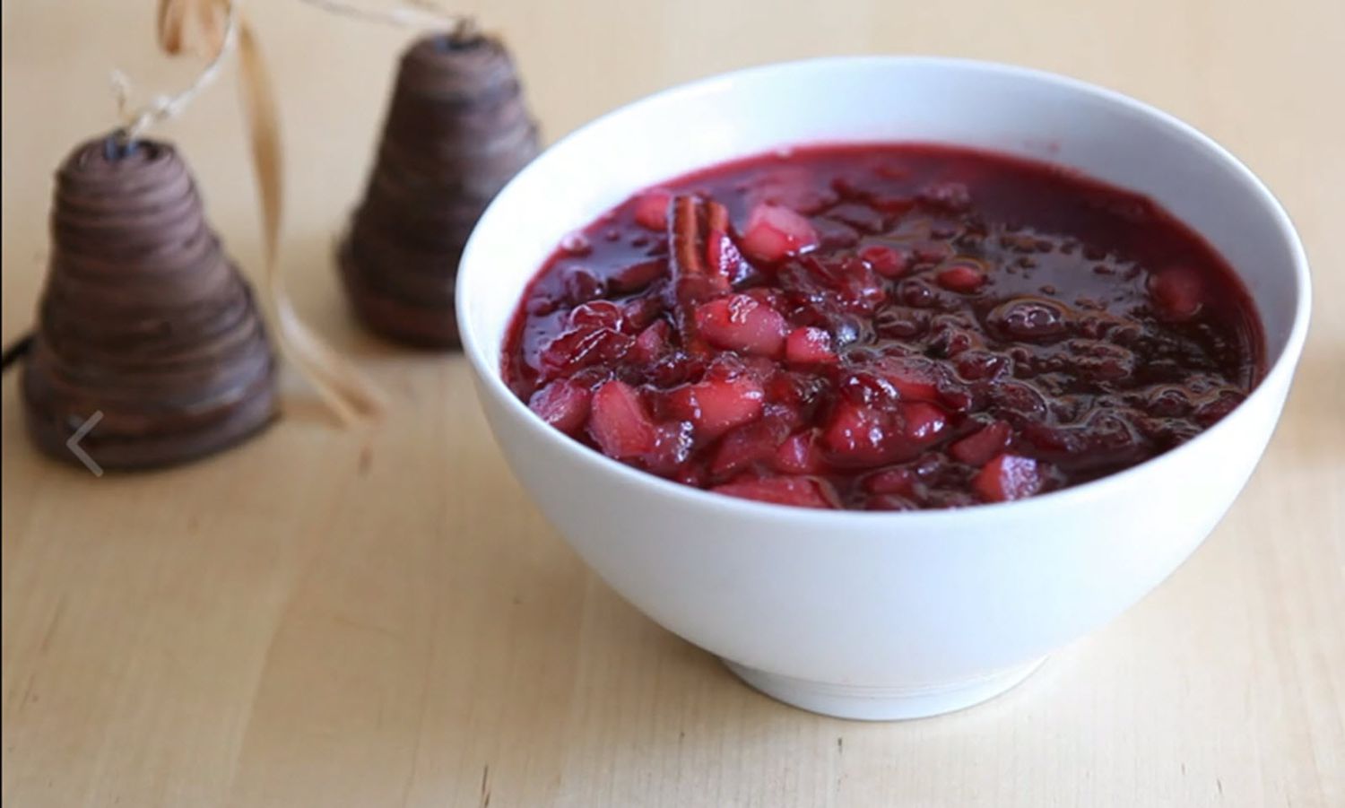 Cranberry Sauce with Orange Juice, Honey, and Pears Recipe