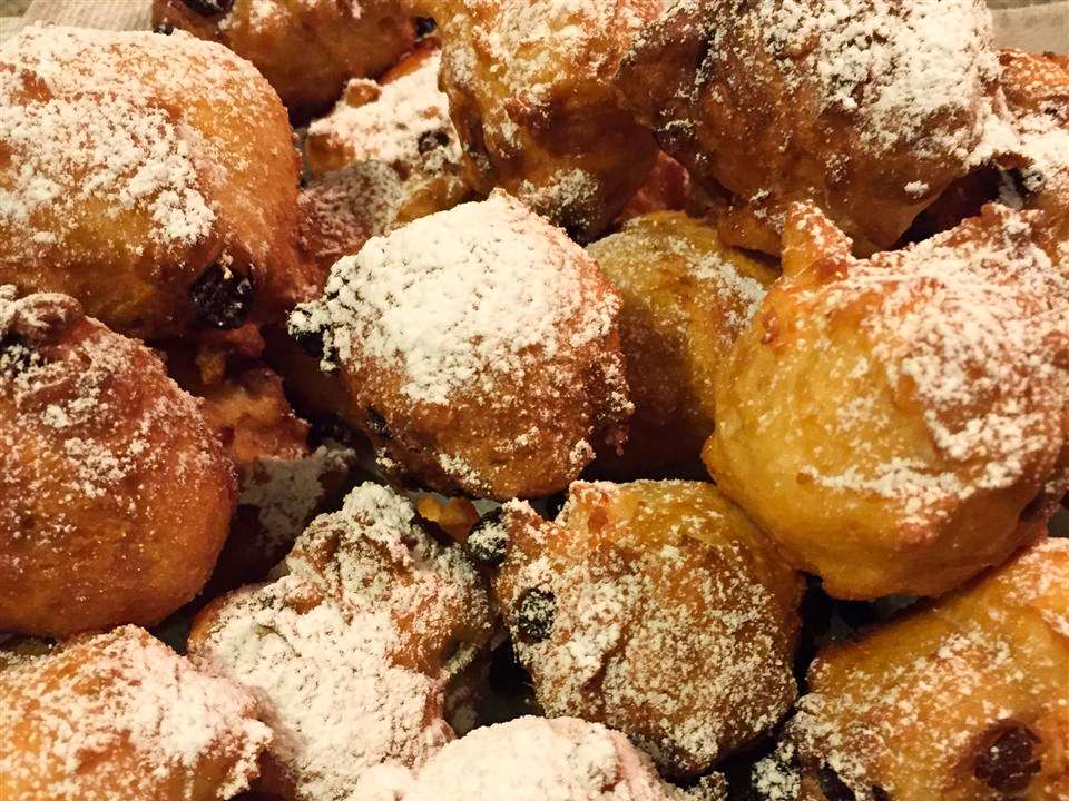 Oliebollen (Dutch Doughnuts) Recipe