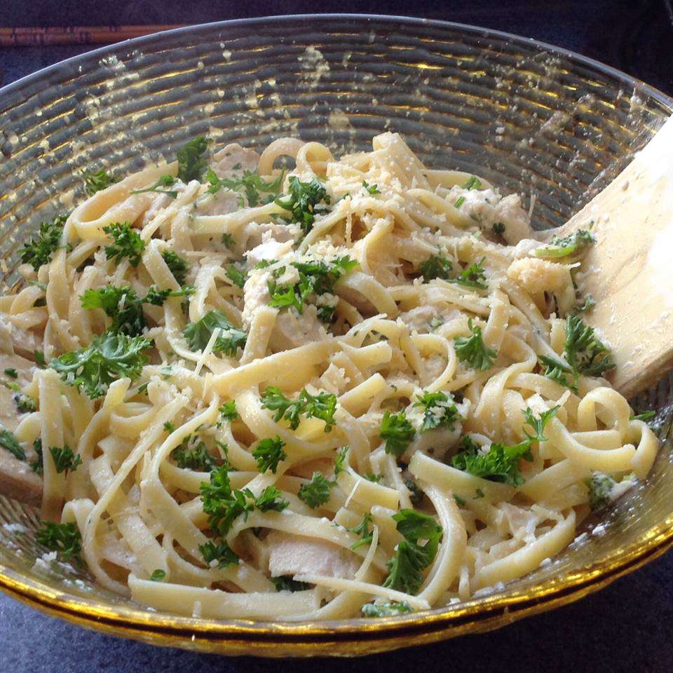 Lighter Chicken Fettuccine Alfredo Recipe